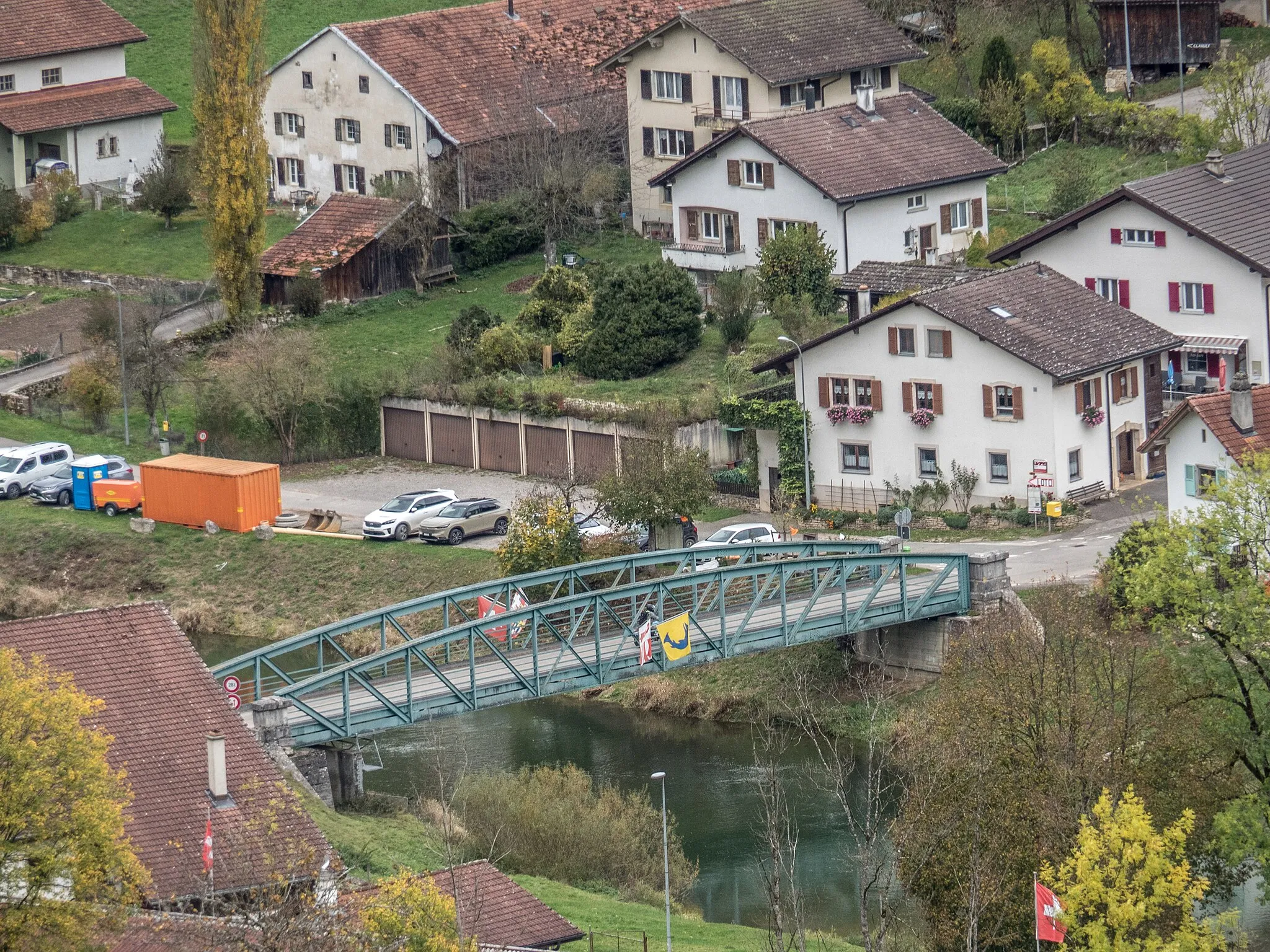 Photo showing: Road Bridge over the Doubs River, Soubey, Canton of Jura, Switzerland