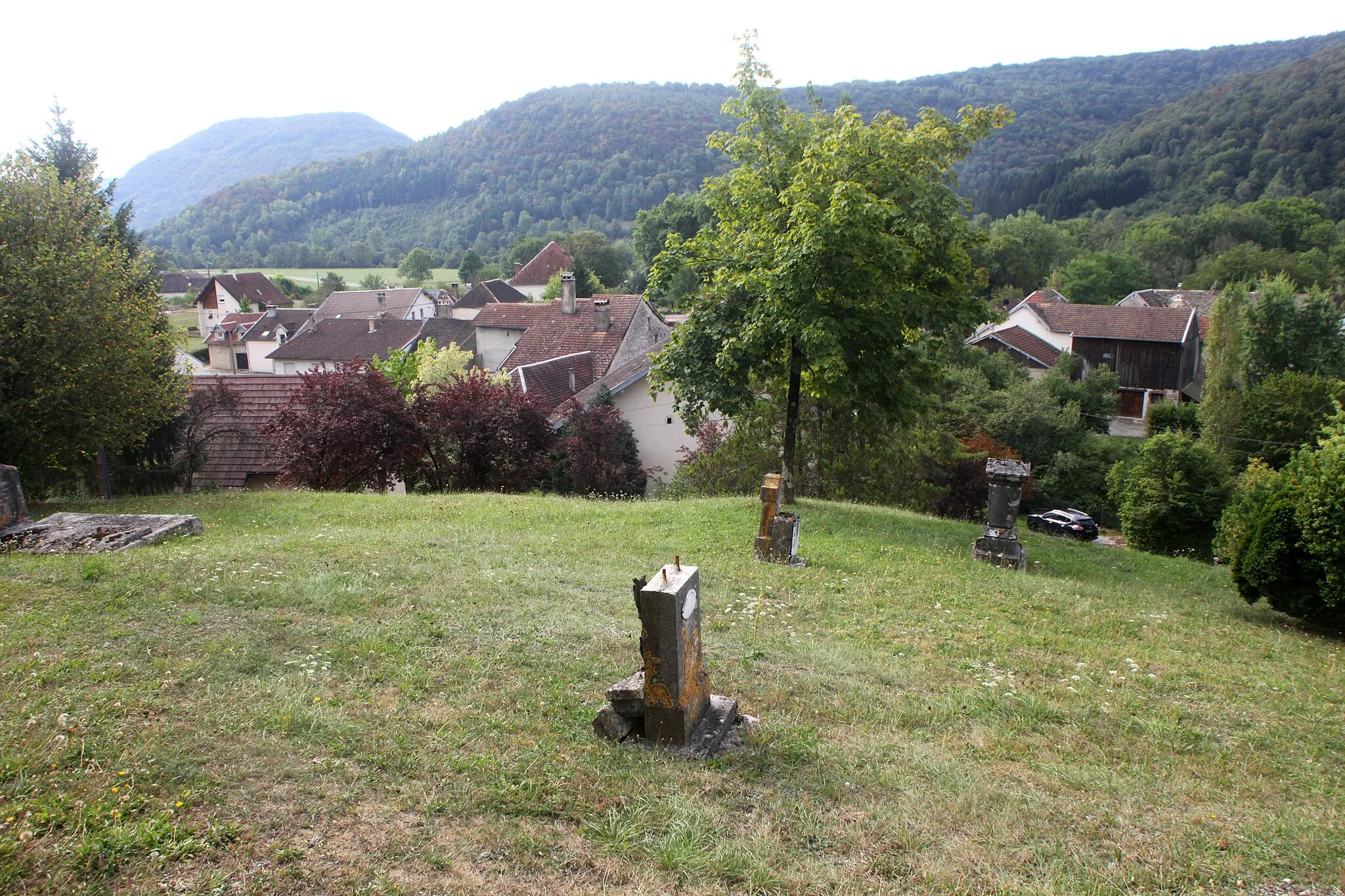 Photo showing: Vue de Montgesoye (Doubs).