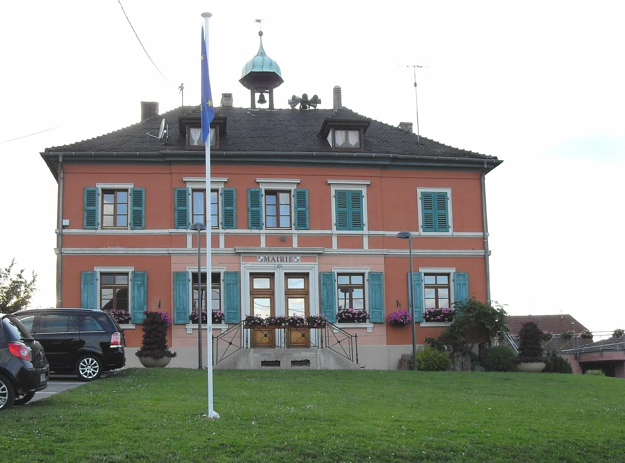 Photo showing: La mairie d'Hindlingen