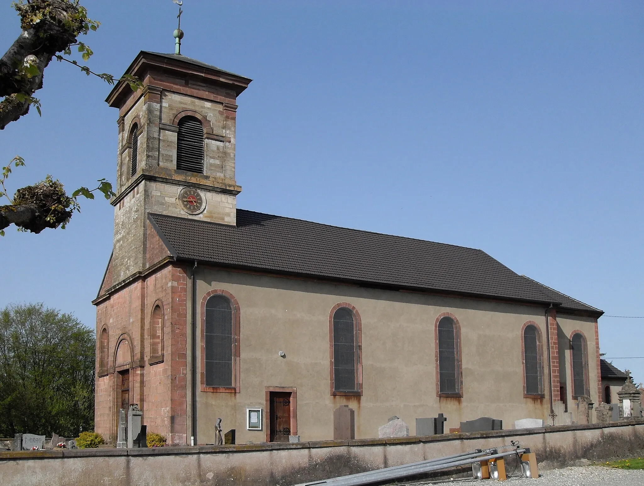 Photo showing: L'église Saint-Denis à Montreux-Jeune, côté sud
