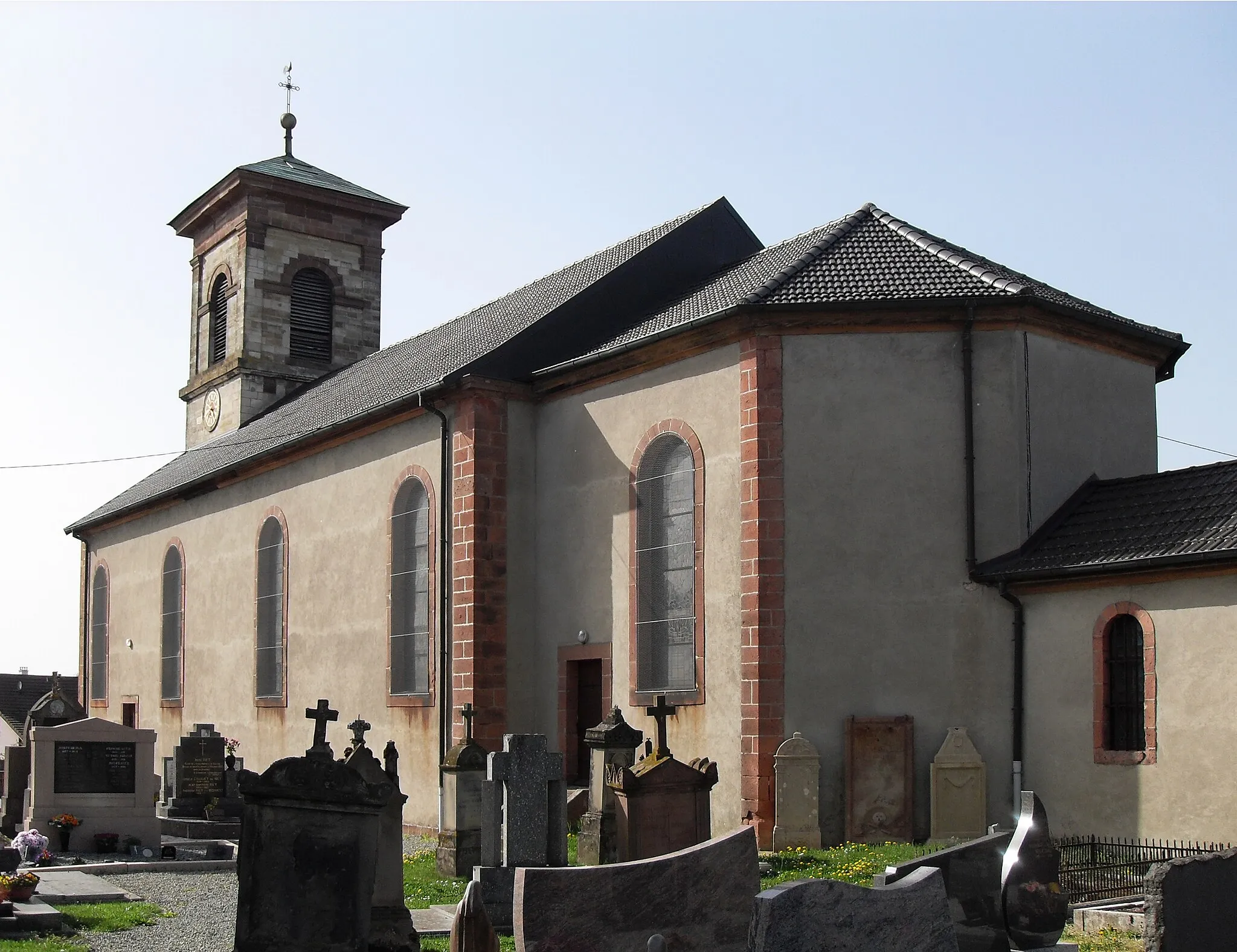 Photo showing: L'église Saint-Denis à Montreux-Jeune, côté sud-est