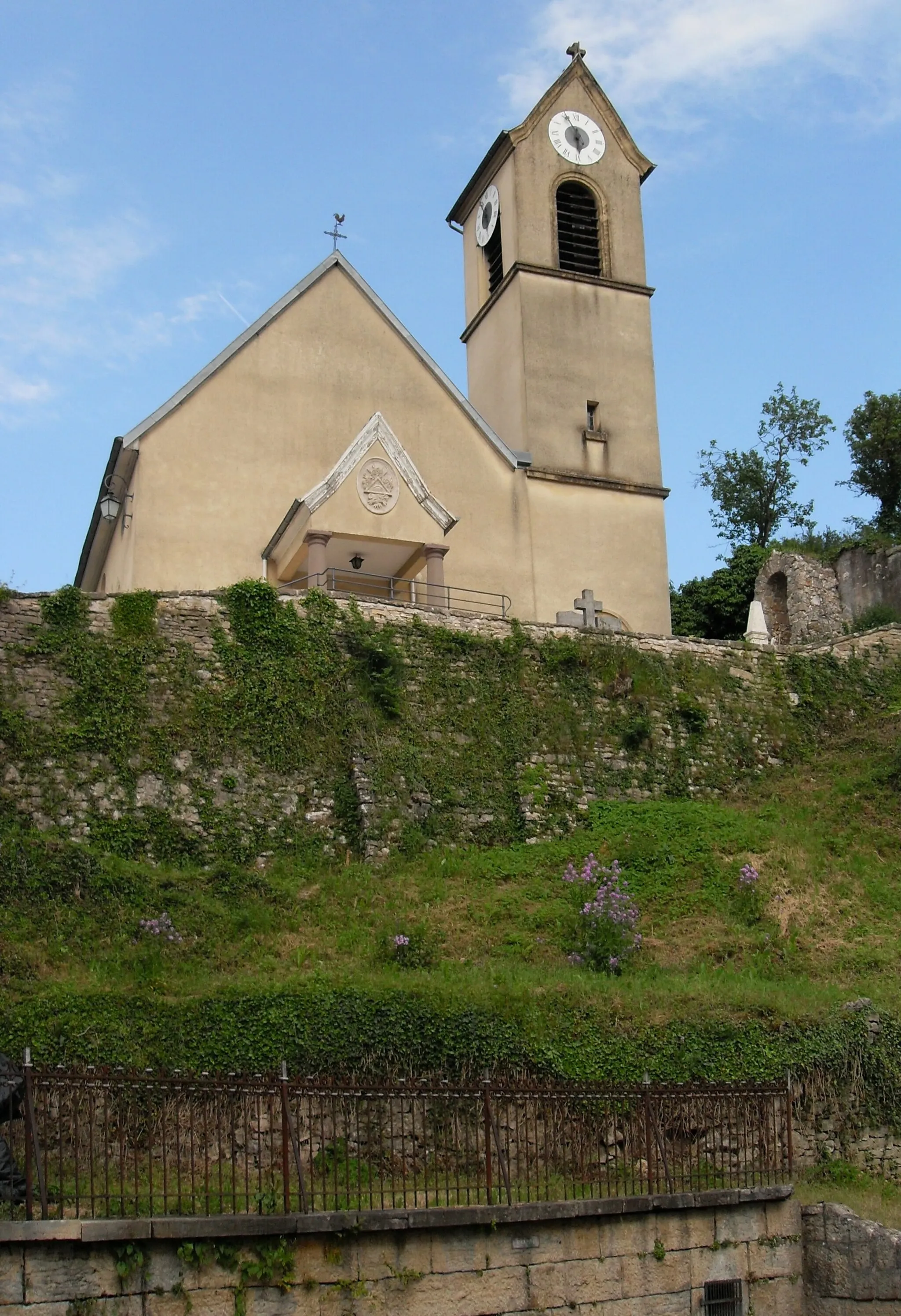 Photo showing: L'église Saint-Martin d'Oberlarg, côté nord