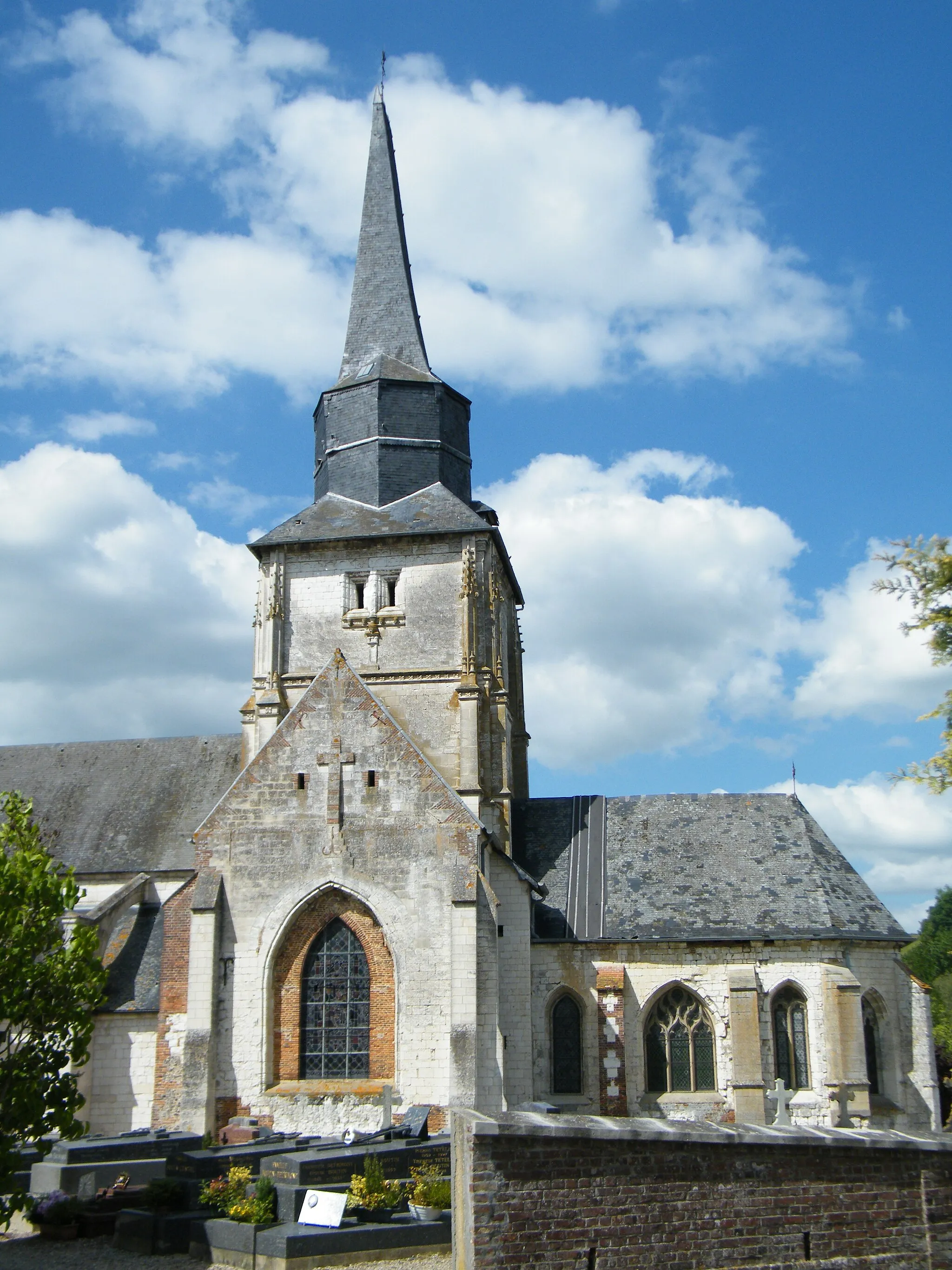 Photo showing: L'église Notre-Dame de Saint-Martin-le-Gaillard (Seine-Maritime), France.