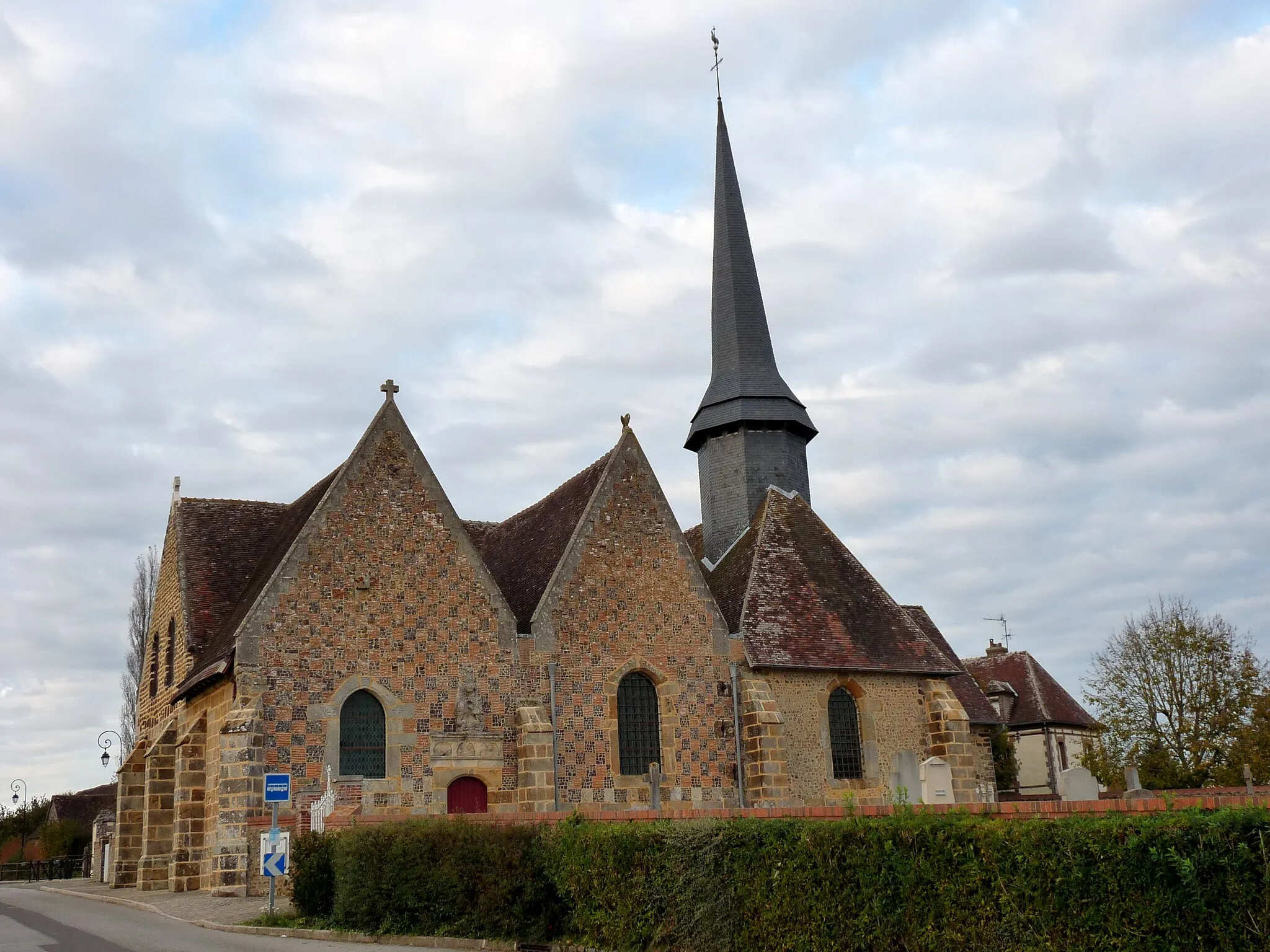 Photo showing: Église Saint-Pierre de Chéronvilliers