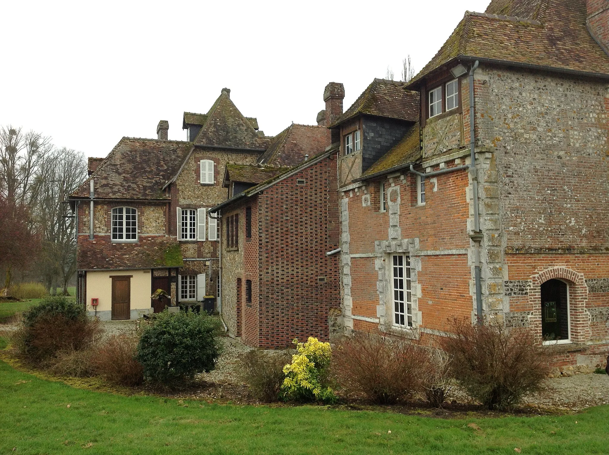 Photo showing: CHATEAU DE ST AUBIN SUR RISLE