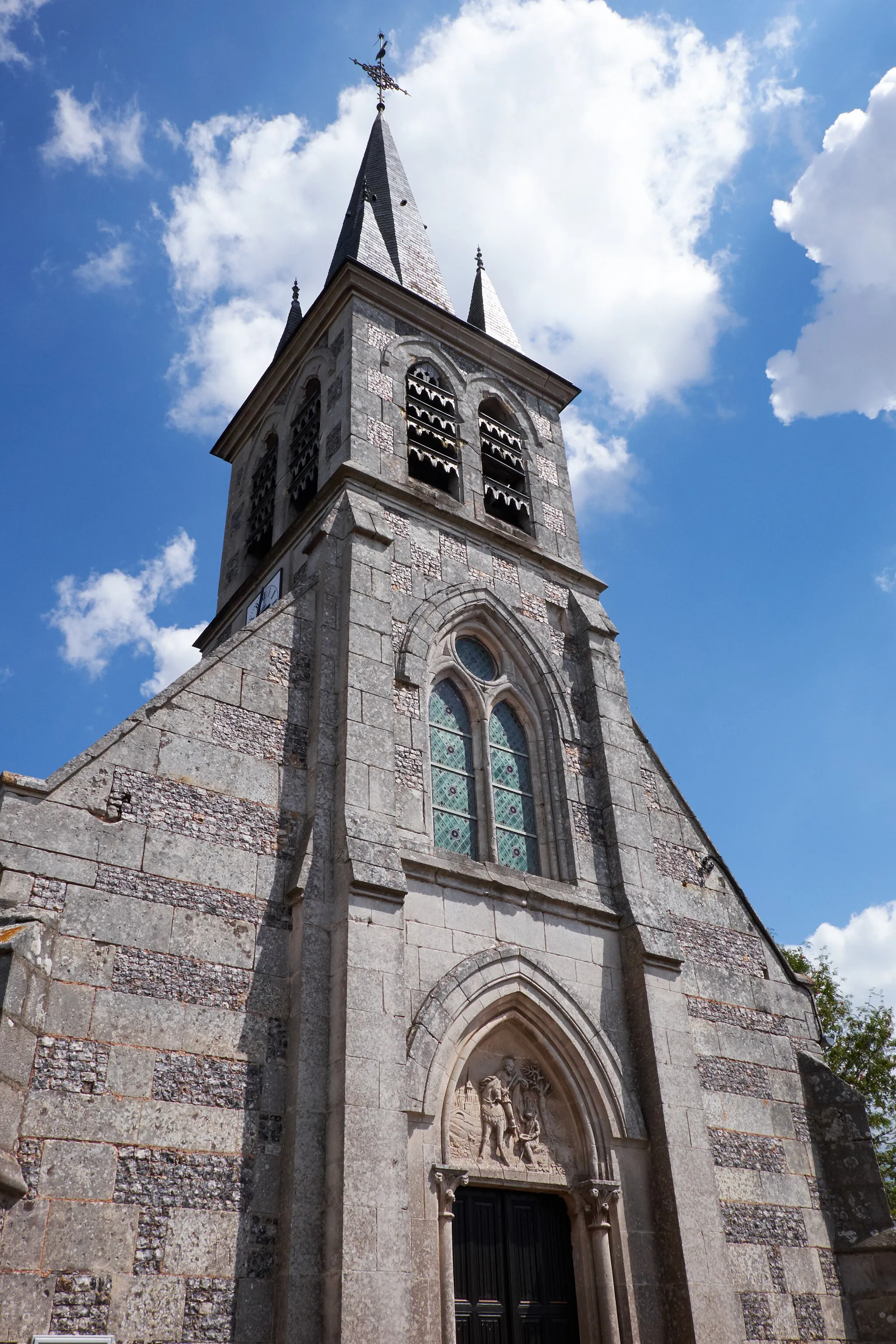 Photo showing: Église Saint-Martin de Thevray (27330), façade ouest