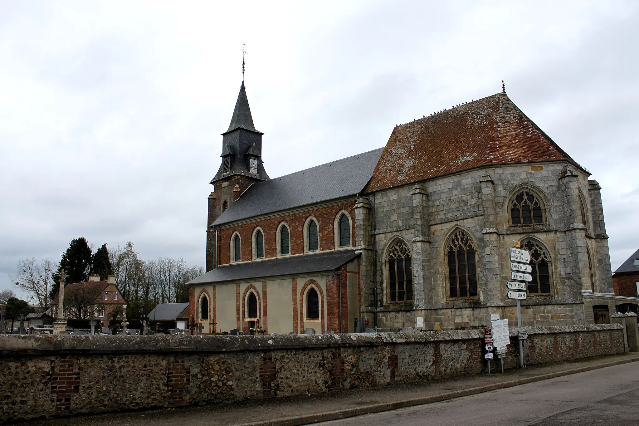 Photo showing: L'église