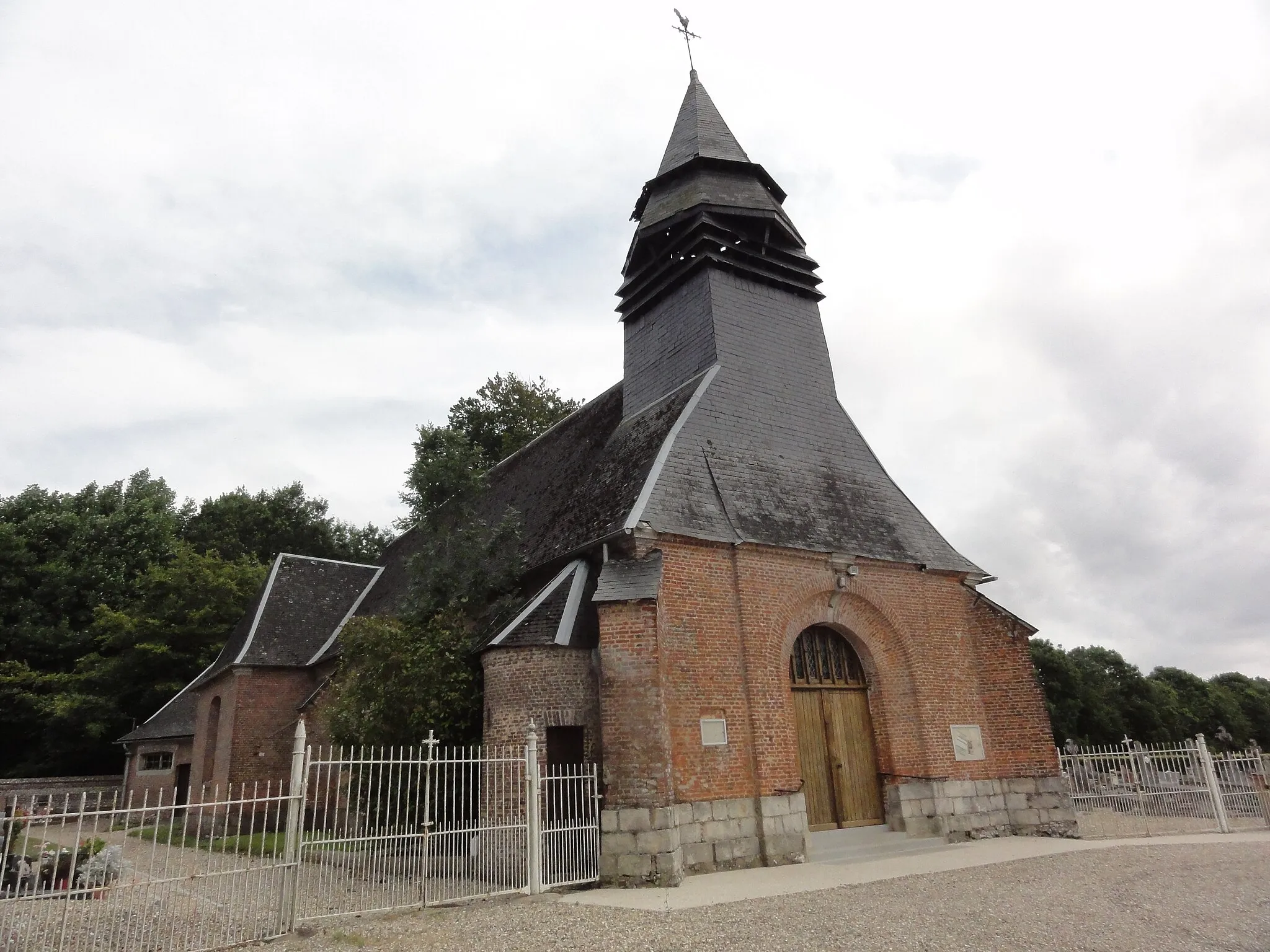Photo showing: Criquetot-sur-Ouville (Seine-Mar.)  église Saint-Martin