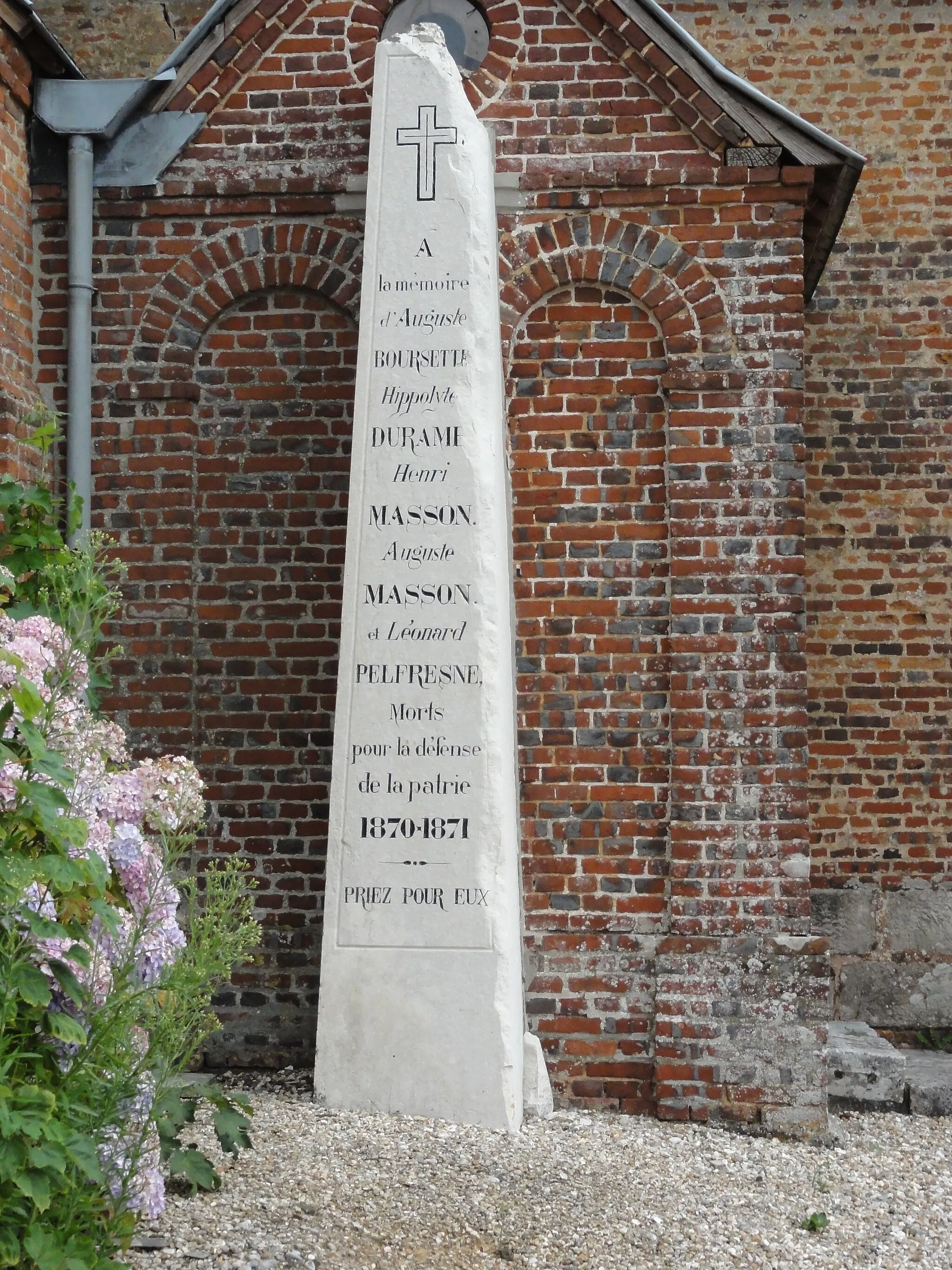 Photo showing: Criquetot-sur-Ouville (Seine-Mar.) monument aux morts 1870-1871