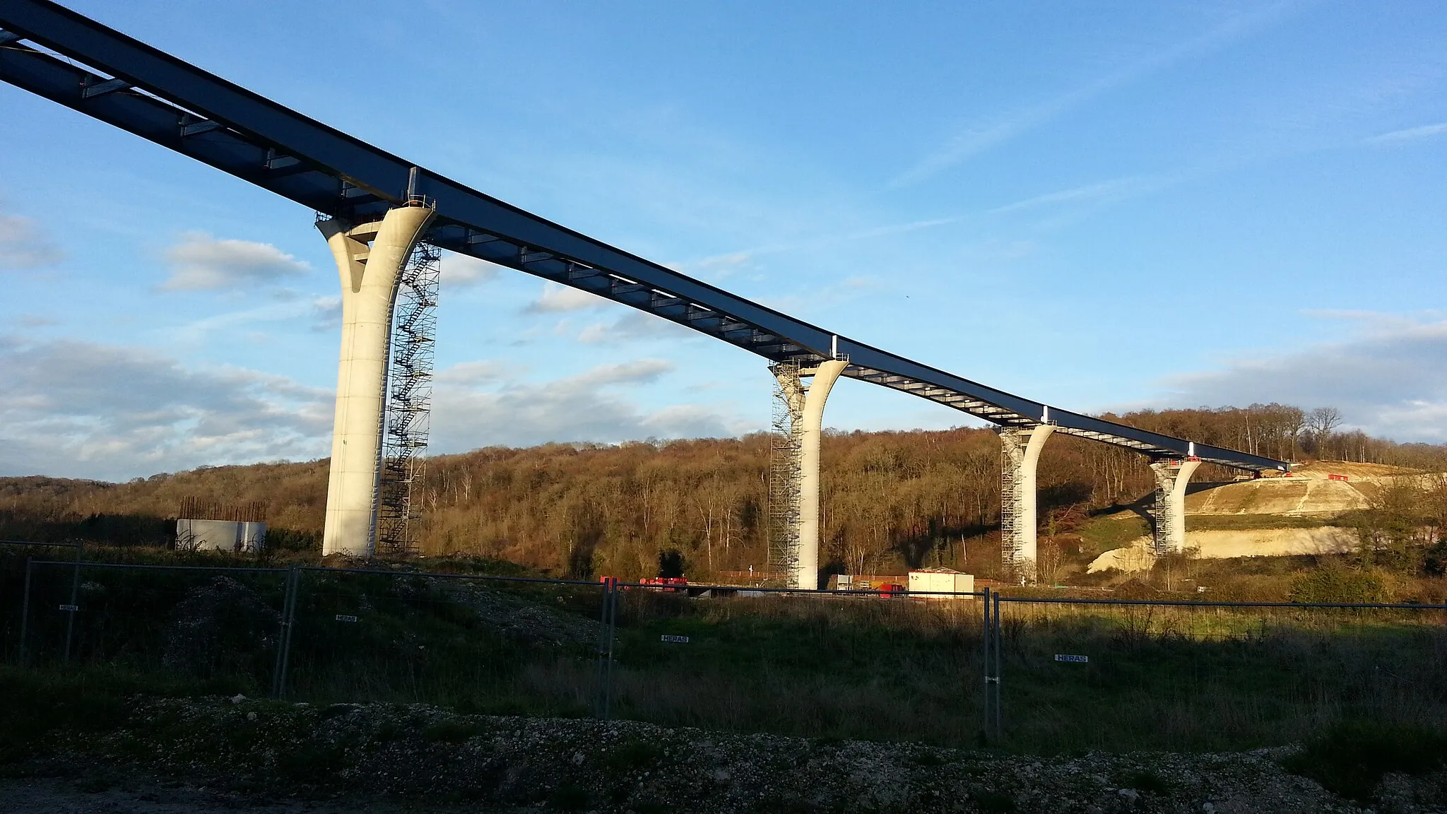 Photo showing: Le viaduc de la Scie en décembre 2013