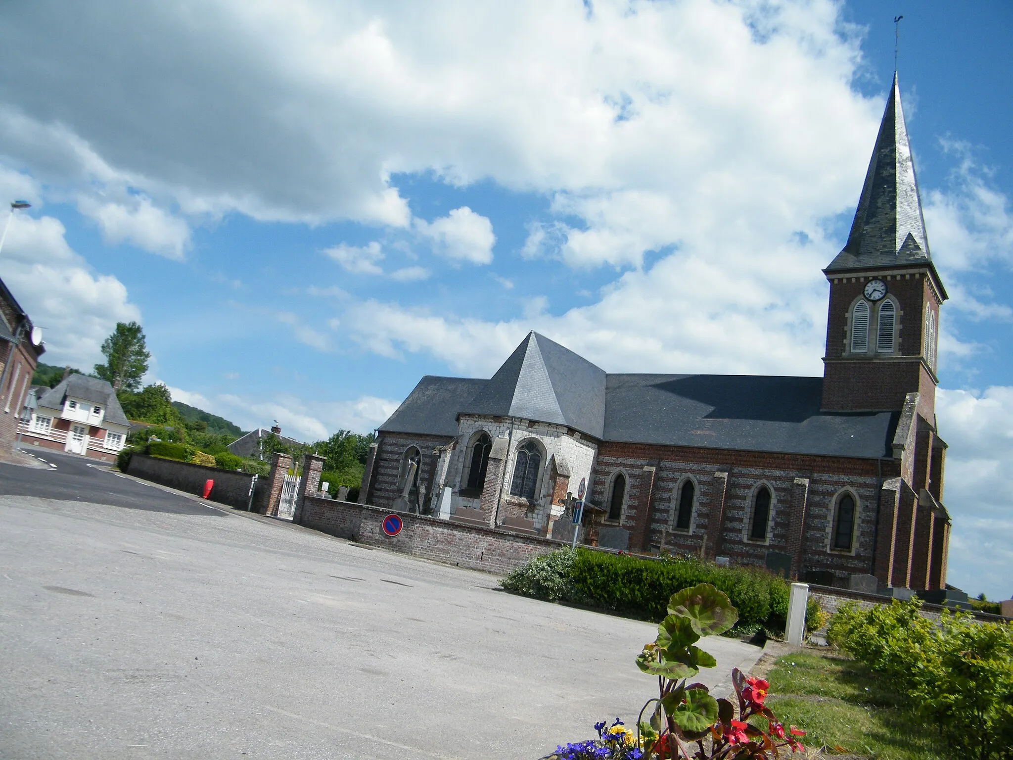 Photo showing: L'église de Villy.