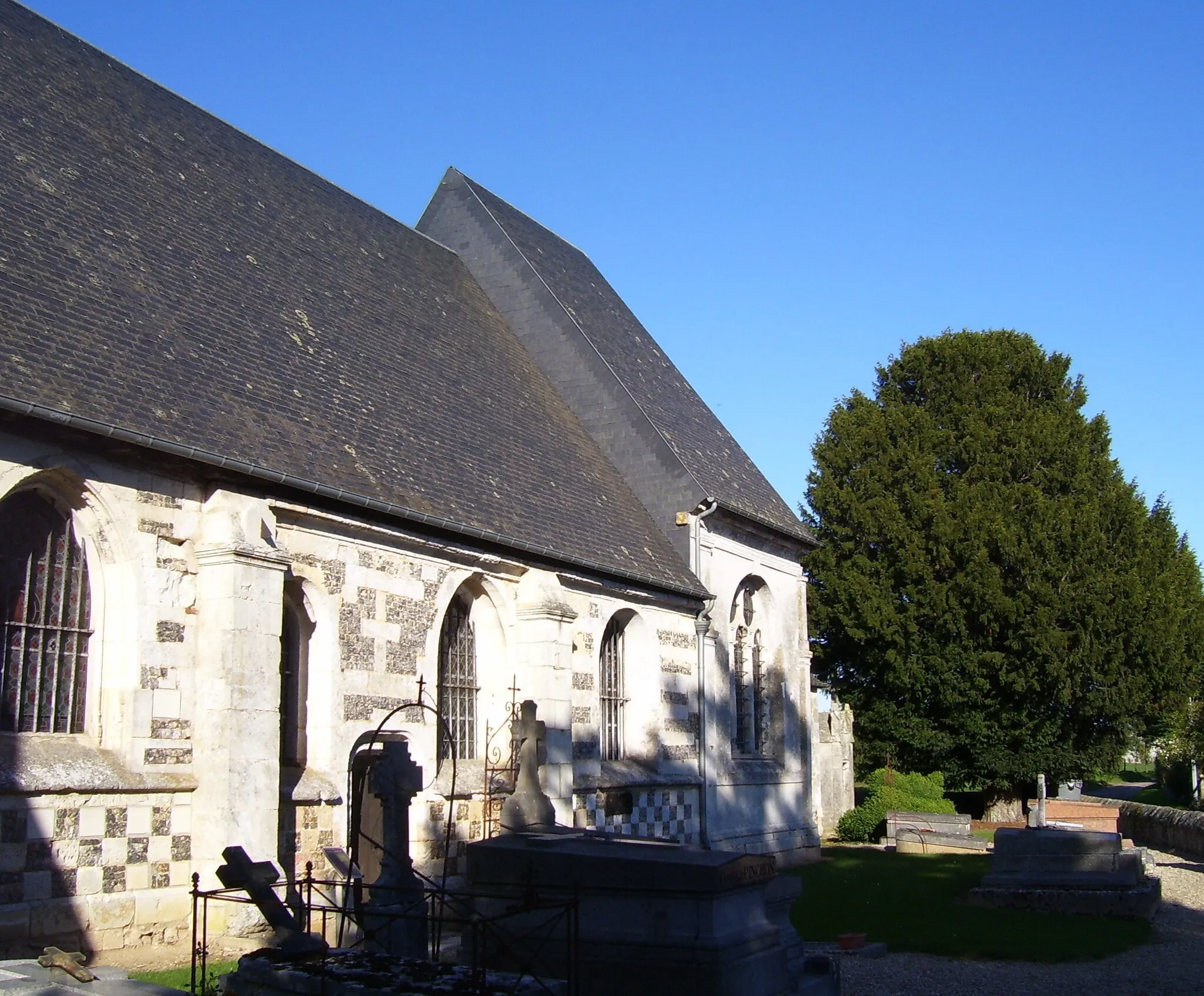 Photo showing: Church Notre-Dame of Boissy-Lamberville (Eure, Haute-Normandie) in France.