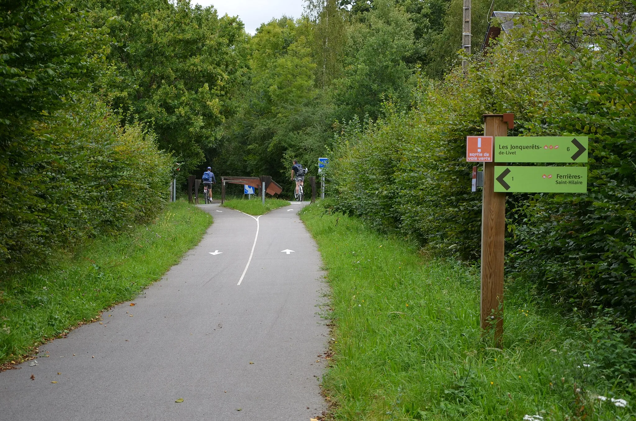 Photo showing: Voie Verte de la Vallée de la Charentonne, Eure, France