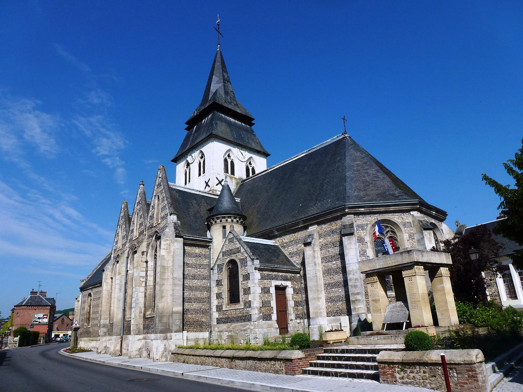 Photo showing: Serquigny (Eure, Fr) église Notre-Dame, extérieur