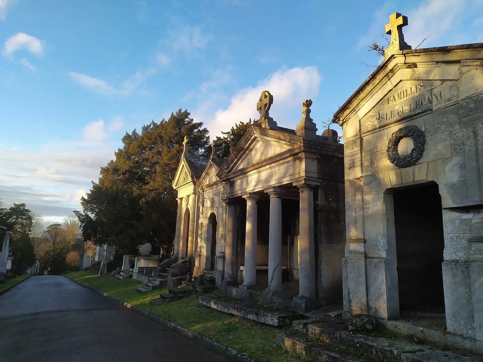 Photo showing: Vue du cimetière monumental à Rouen