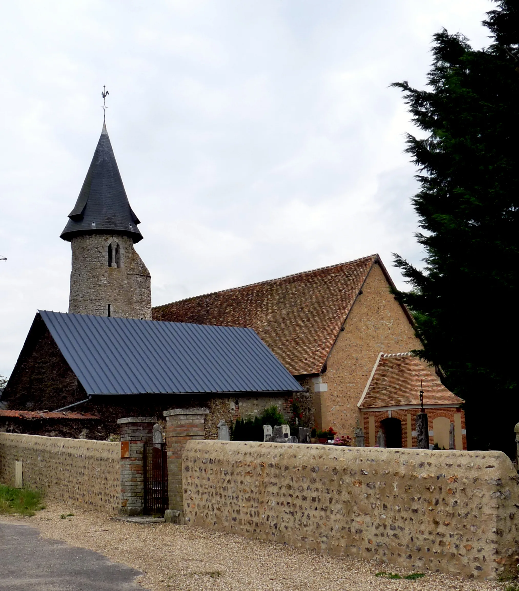 Photo showing: Église Saint-Martin de La Roquette