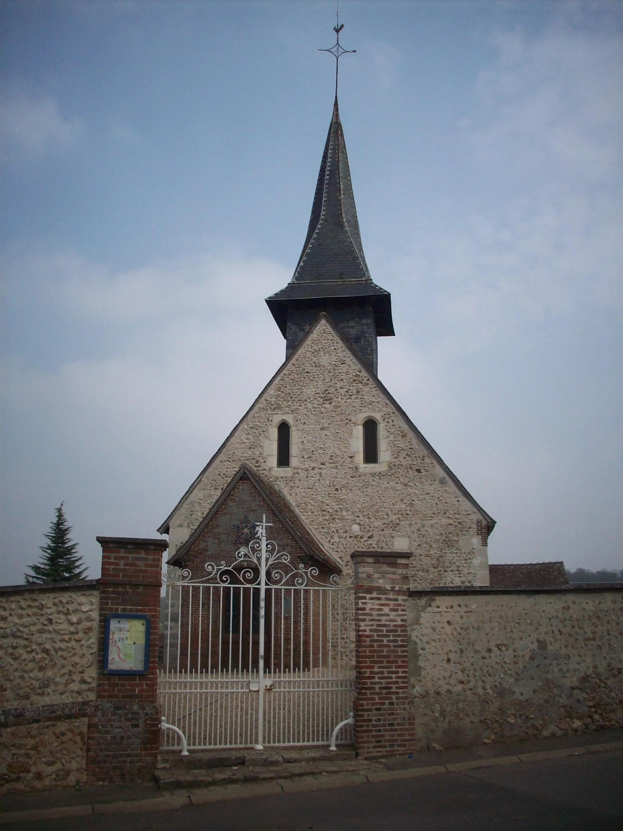 Photo showing: Église Saint-Martin d'Arnières-sur-Iton.