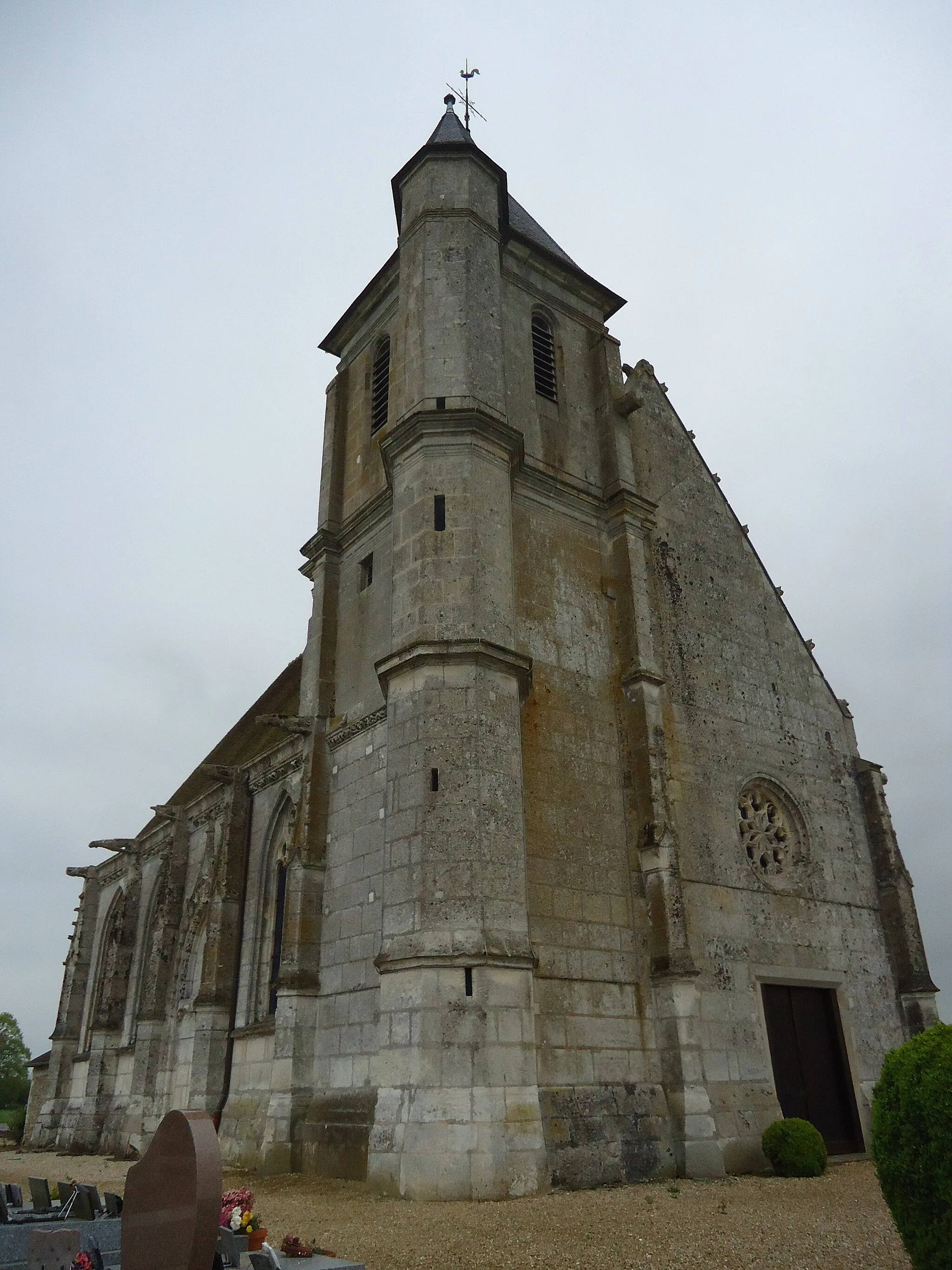 Photo showing: Eglise Notre-Dame de Sacquenville, XVe et XVIe (MH)