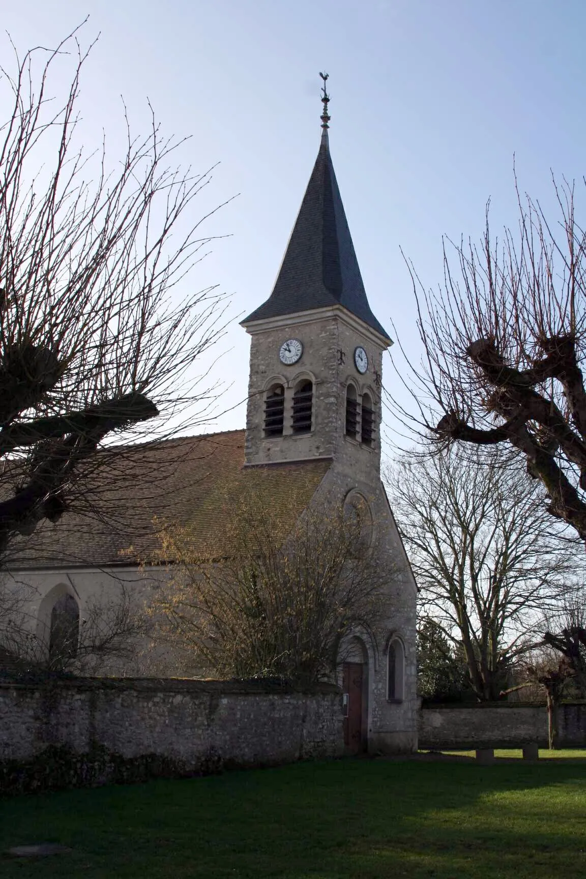Photo showing: Église de Fontenay-Mauvoisin - Yvelines (France).