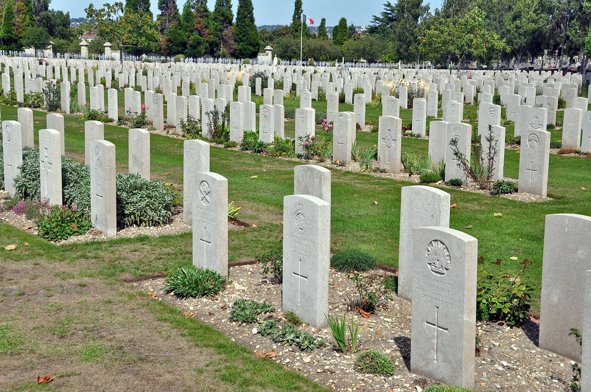 Photo showing: Cimetière militaire