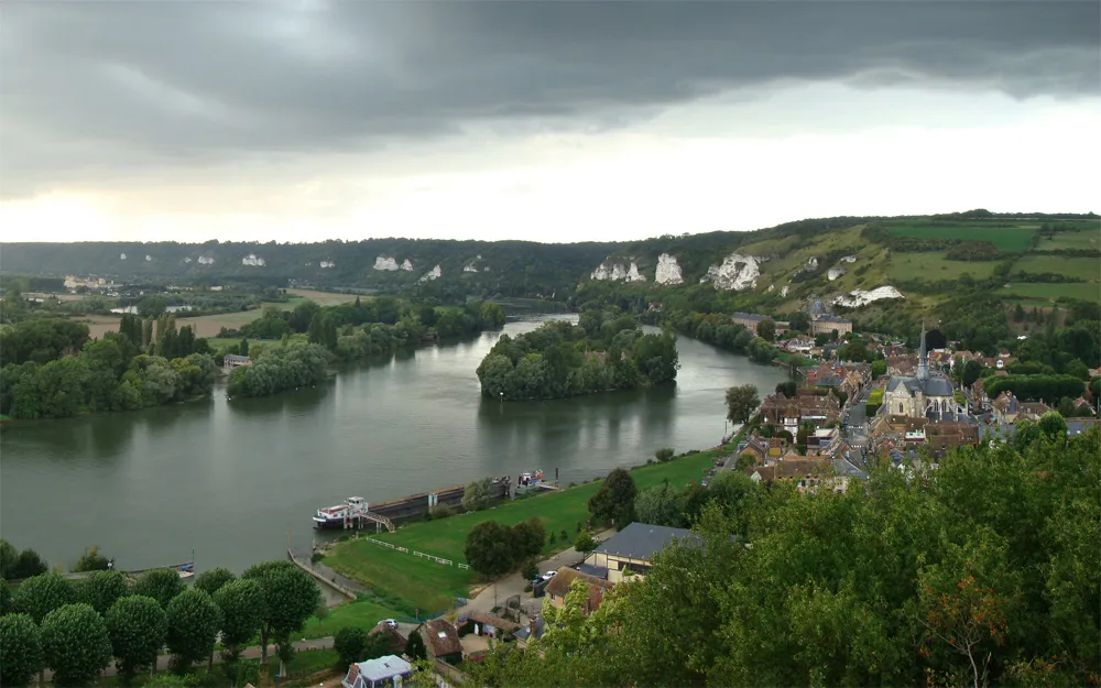 Photo showing: La Seine (île du Château), Les Andelys, Eure, Normandie, France.