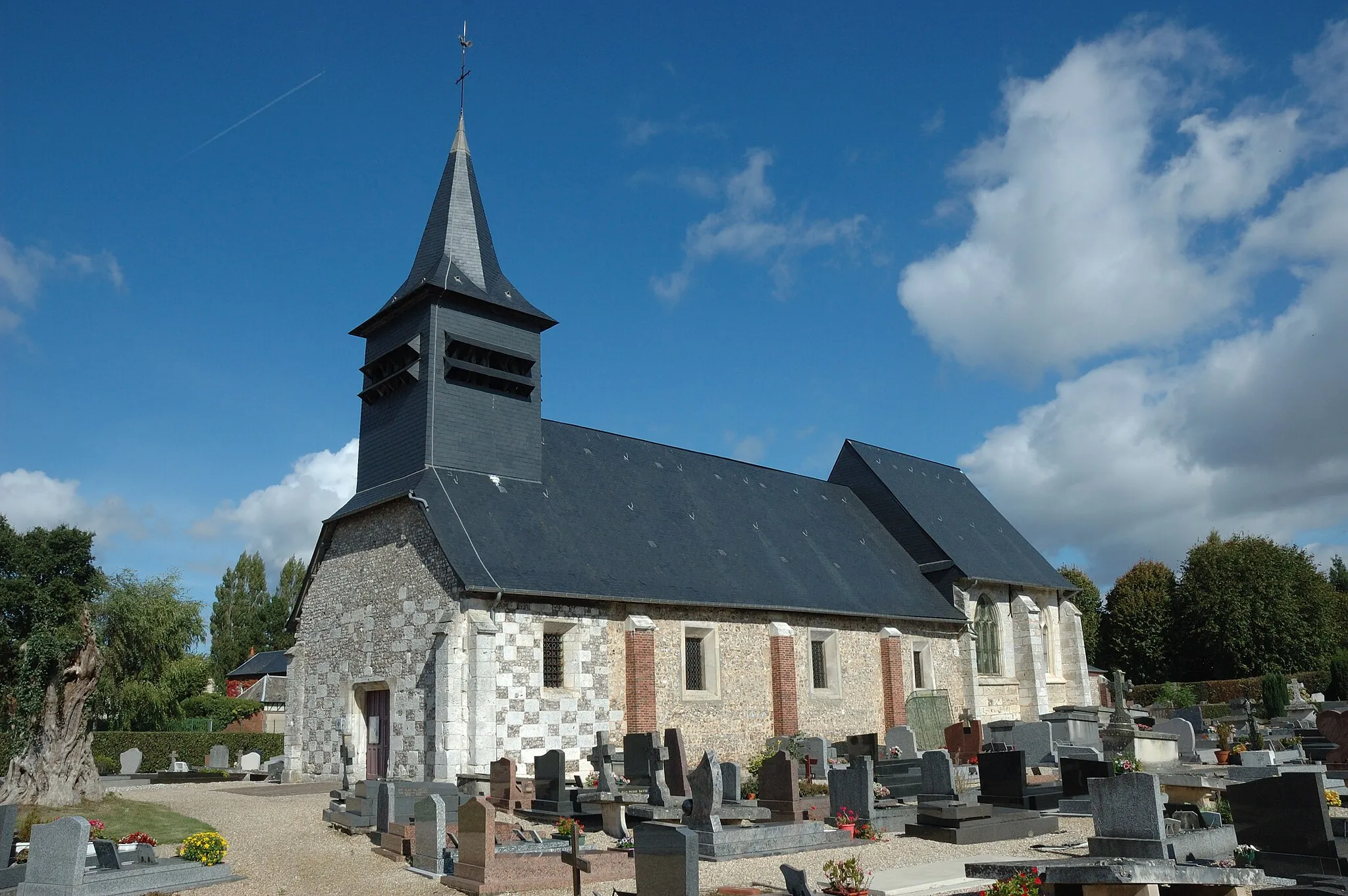 Photo showing: This building is indexed in the base Mérimée, a database of architectural heritage maintained by the French Ministry of Culture, under the reference PA00100723 .