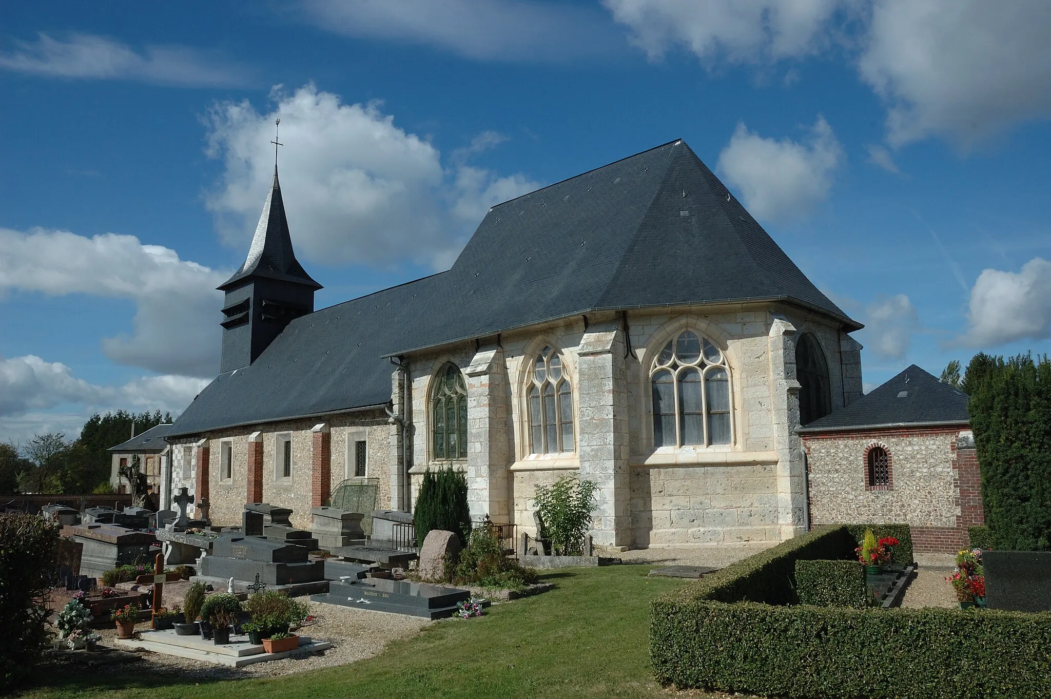 Photo showing: This building is indexed in the base Mérimée, a database of architectural heritage maintained by the French Ministry of Culture, under the reference PA00100723 .