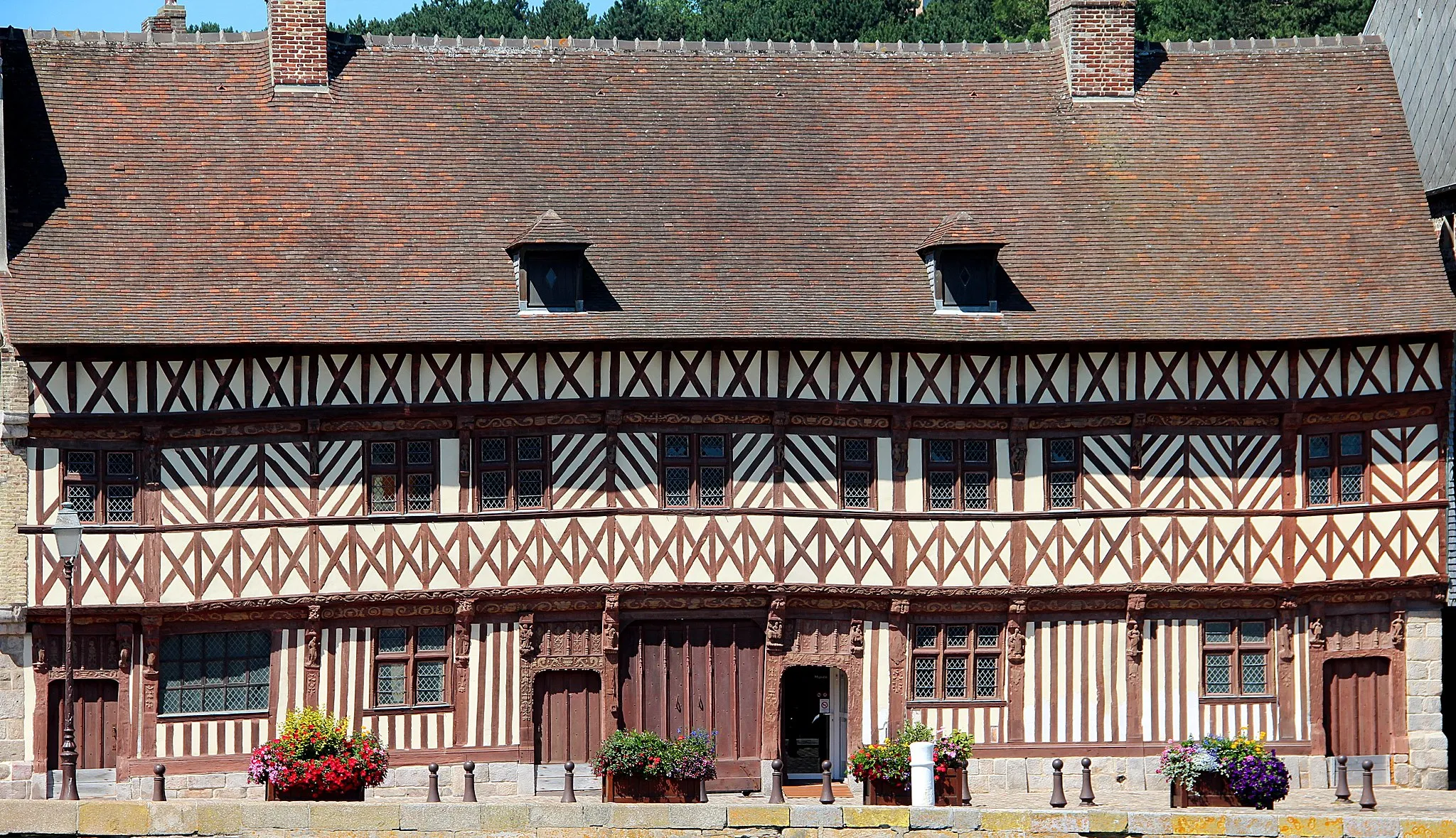 Photo showing: Saint-Valery-en-Caux - Seine-Maritime) - France), the house called "Henry IV" (16th  century).