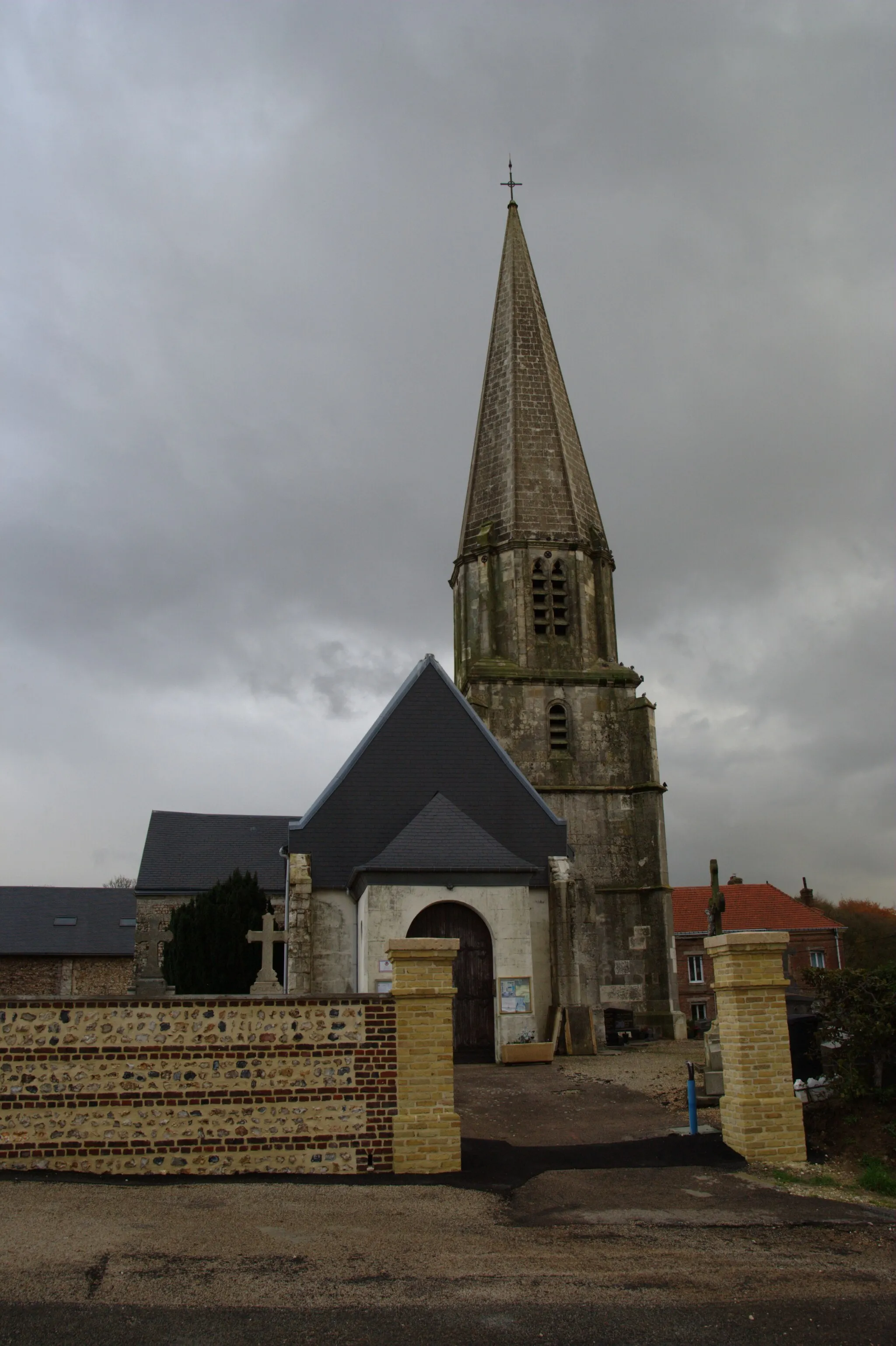 Photo showing: Église de Gainneville.