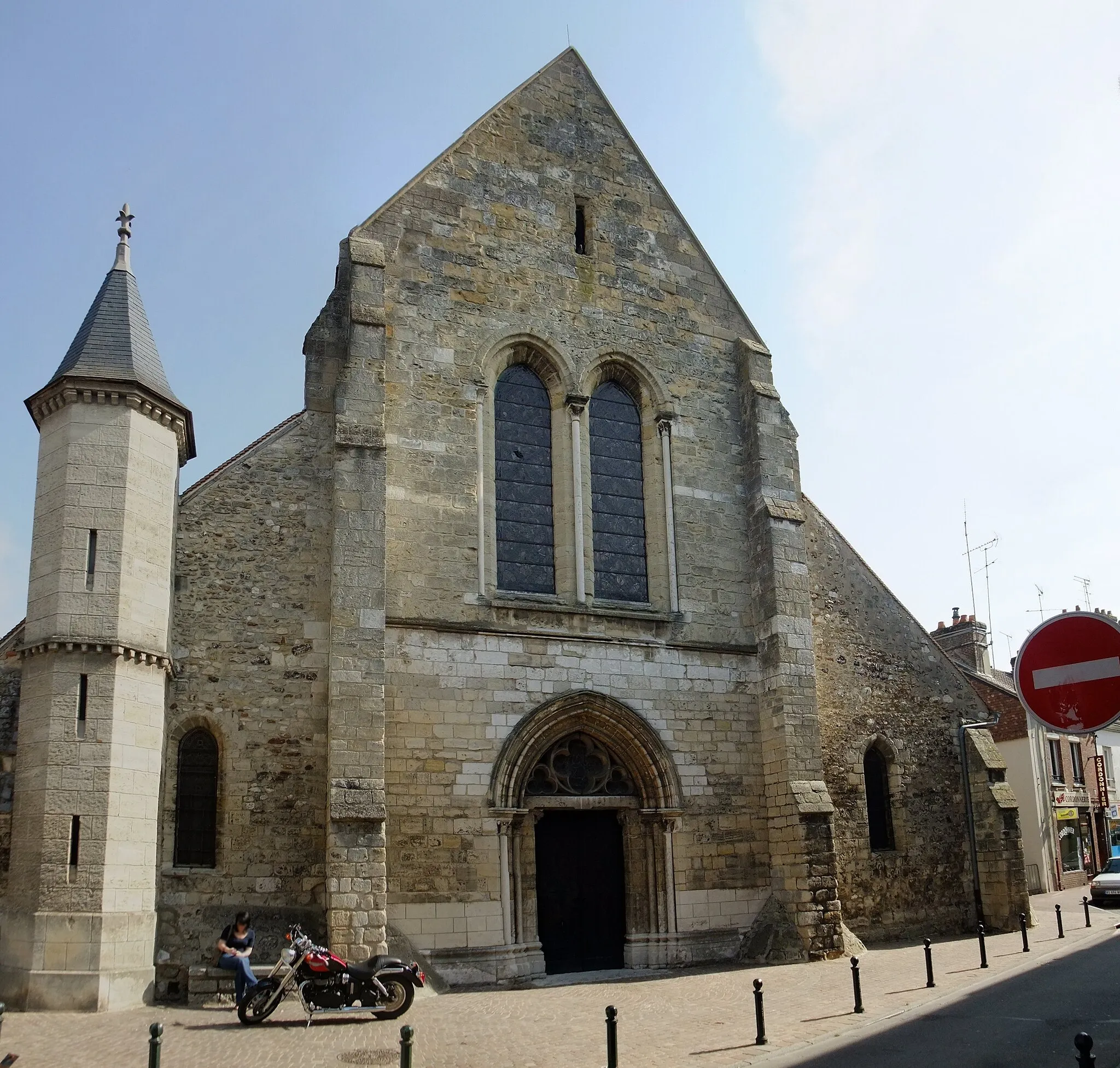 Photo showing: This building is inscrit au titre des monuments historiques de la France. It is indexed in the base Mérimée, a database of architectural heritage maintained by the French Ministry of Culture, under the reference PA00099505 .