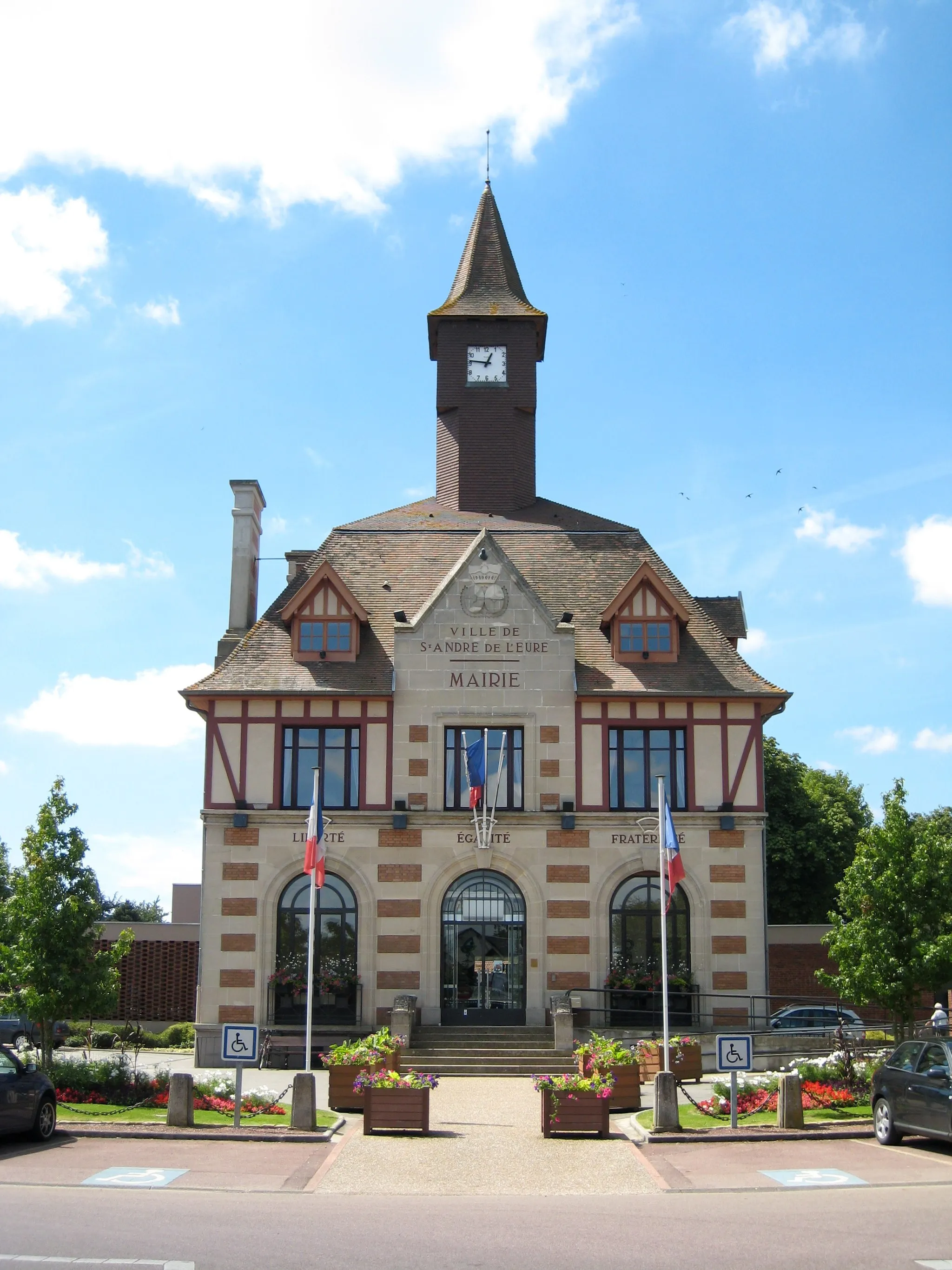 Photo showing: The city hall of Saint-André-de-l'Eure (Eure, 27) France