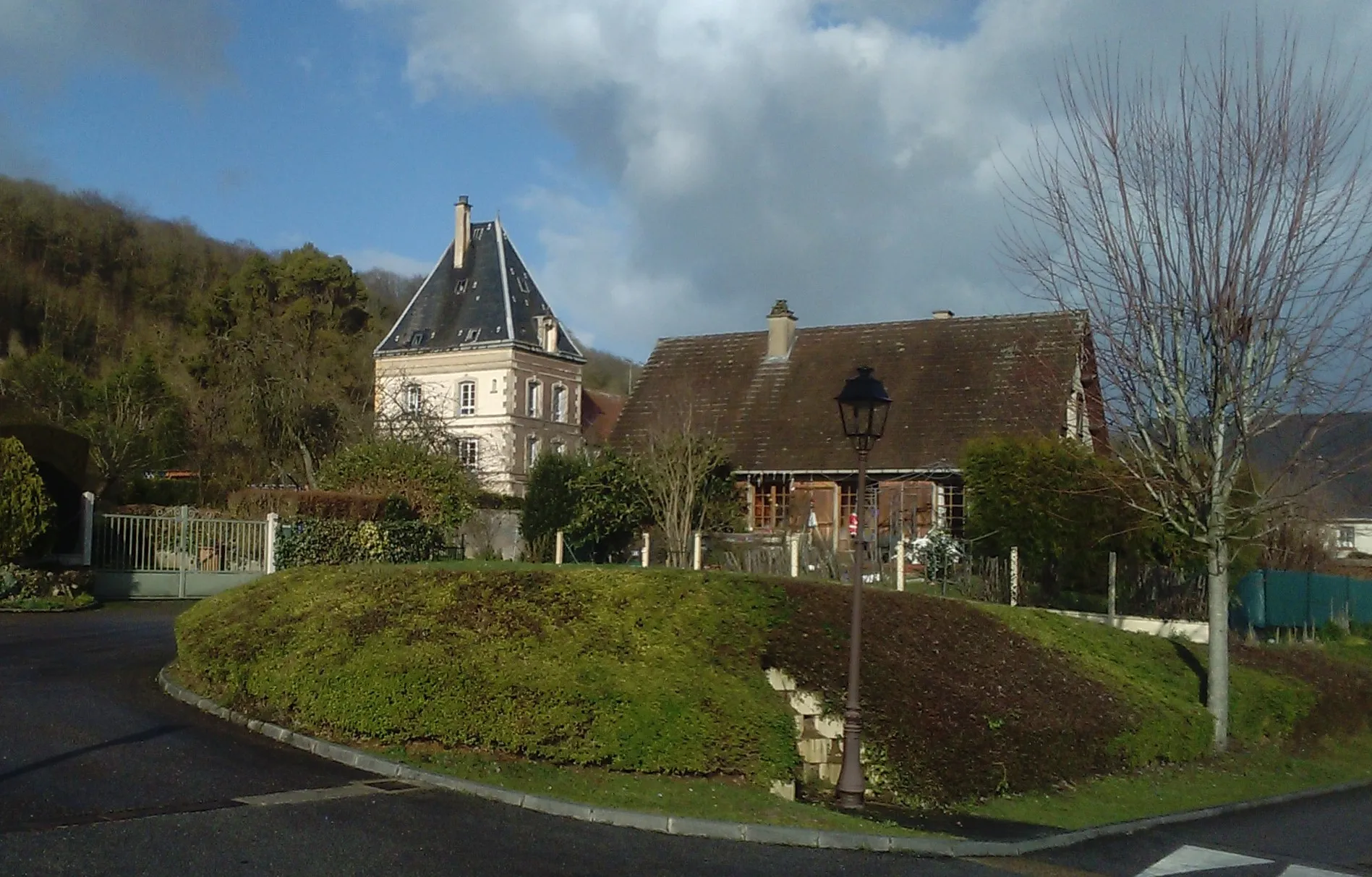 Photo showing: Aubevoye - manoir de la Roque.