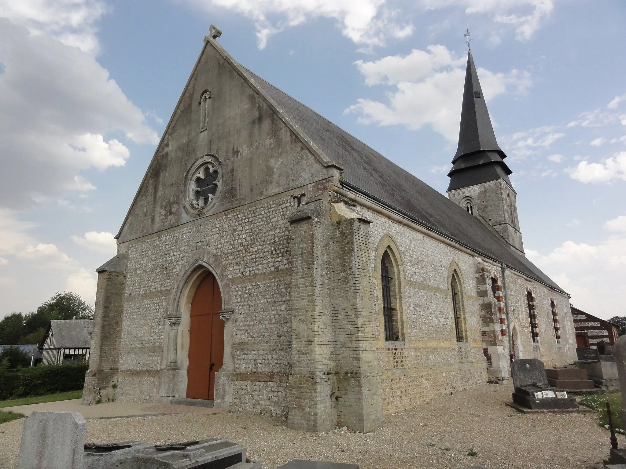 Photo showing: This building is inscrit au titre des monuments historiques de la France. It is indexed in the base Mérimée, a database of architectural heritage maintained by the French Ministry of Culture, under the reference PA00100735 .