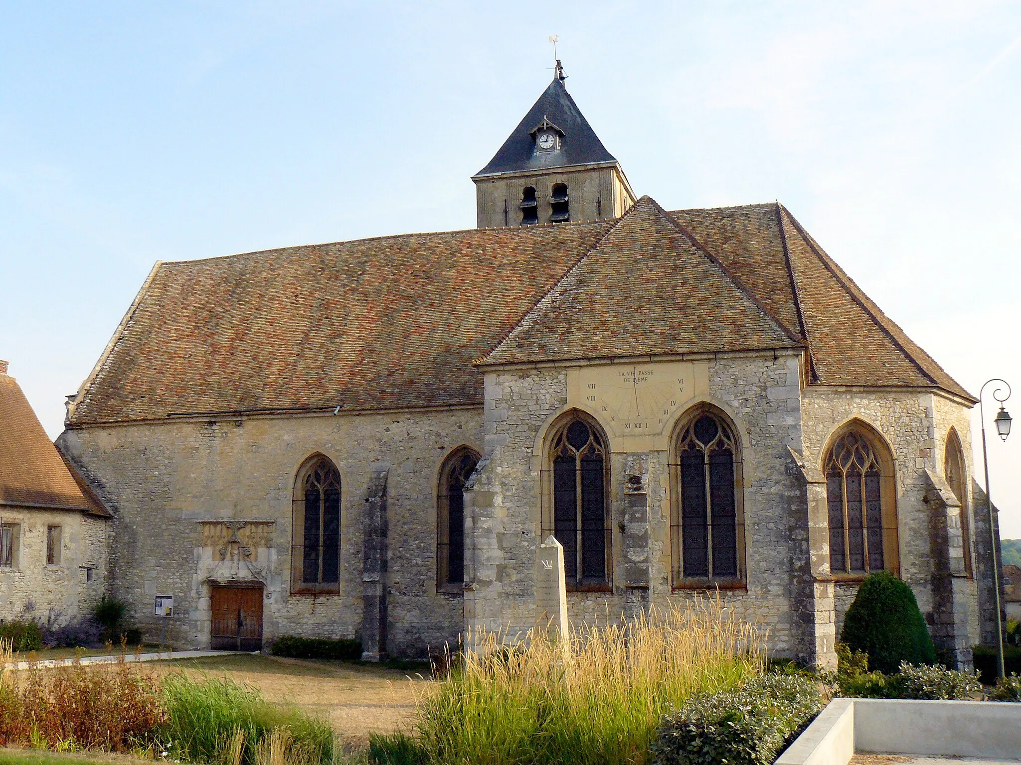 Photo showing: Eglise Saint-Pierre de Guainville (Eure-et-Loir, France)