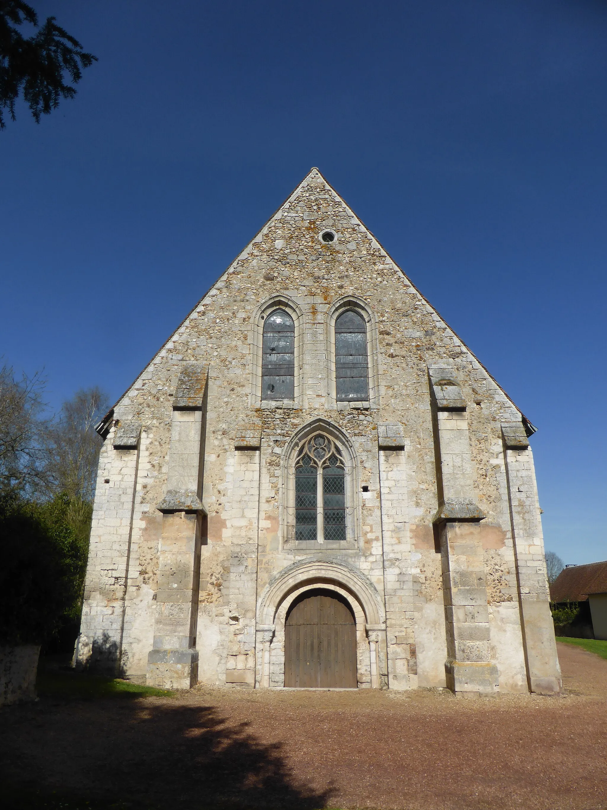 Photo showing: Façade de l'église Saint-Blaise de Tréon, en Eure-et-Loir.