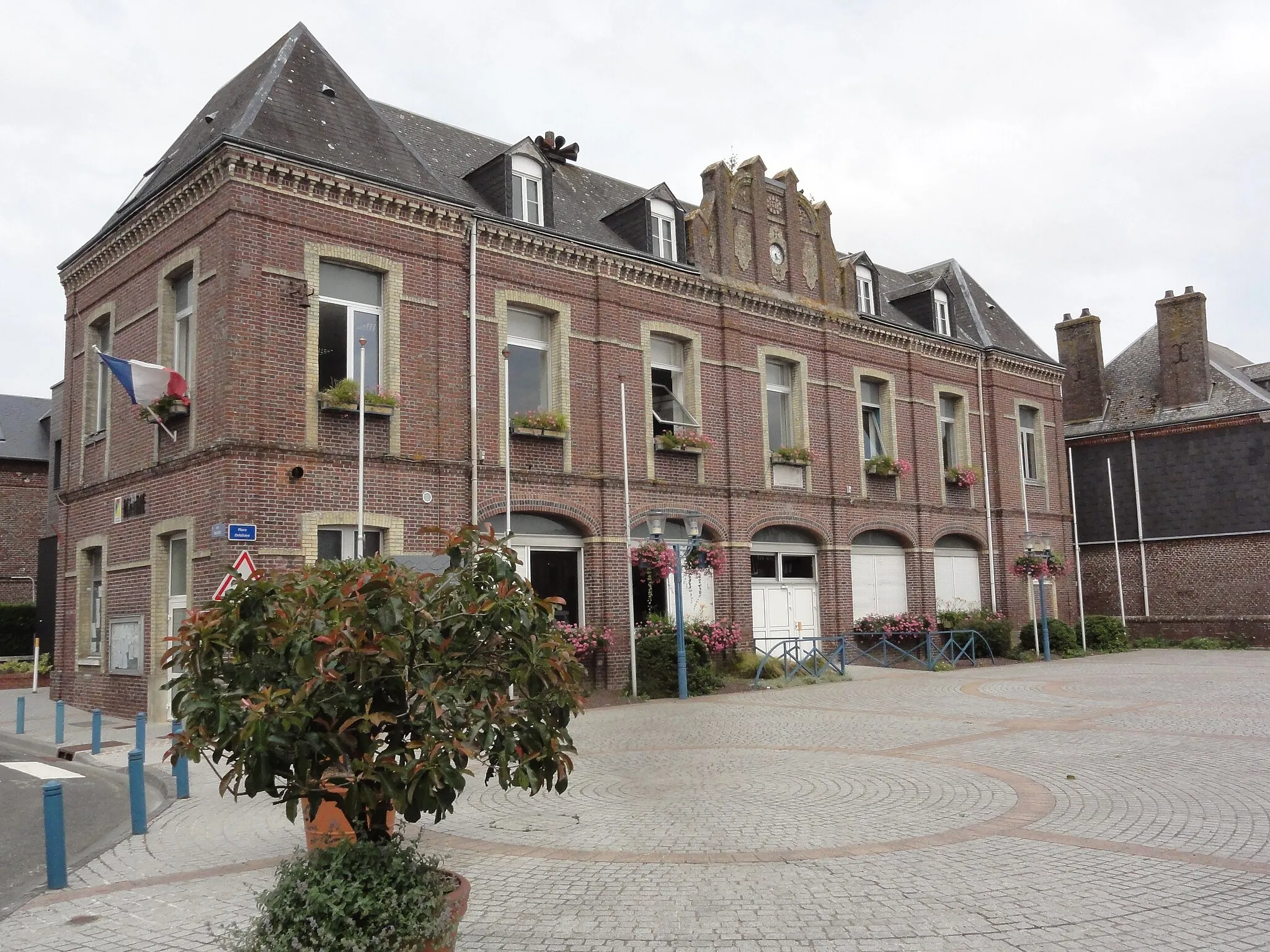Photo showing: Yerville (Seine-Mar.) mairie