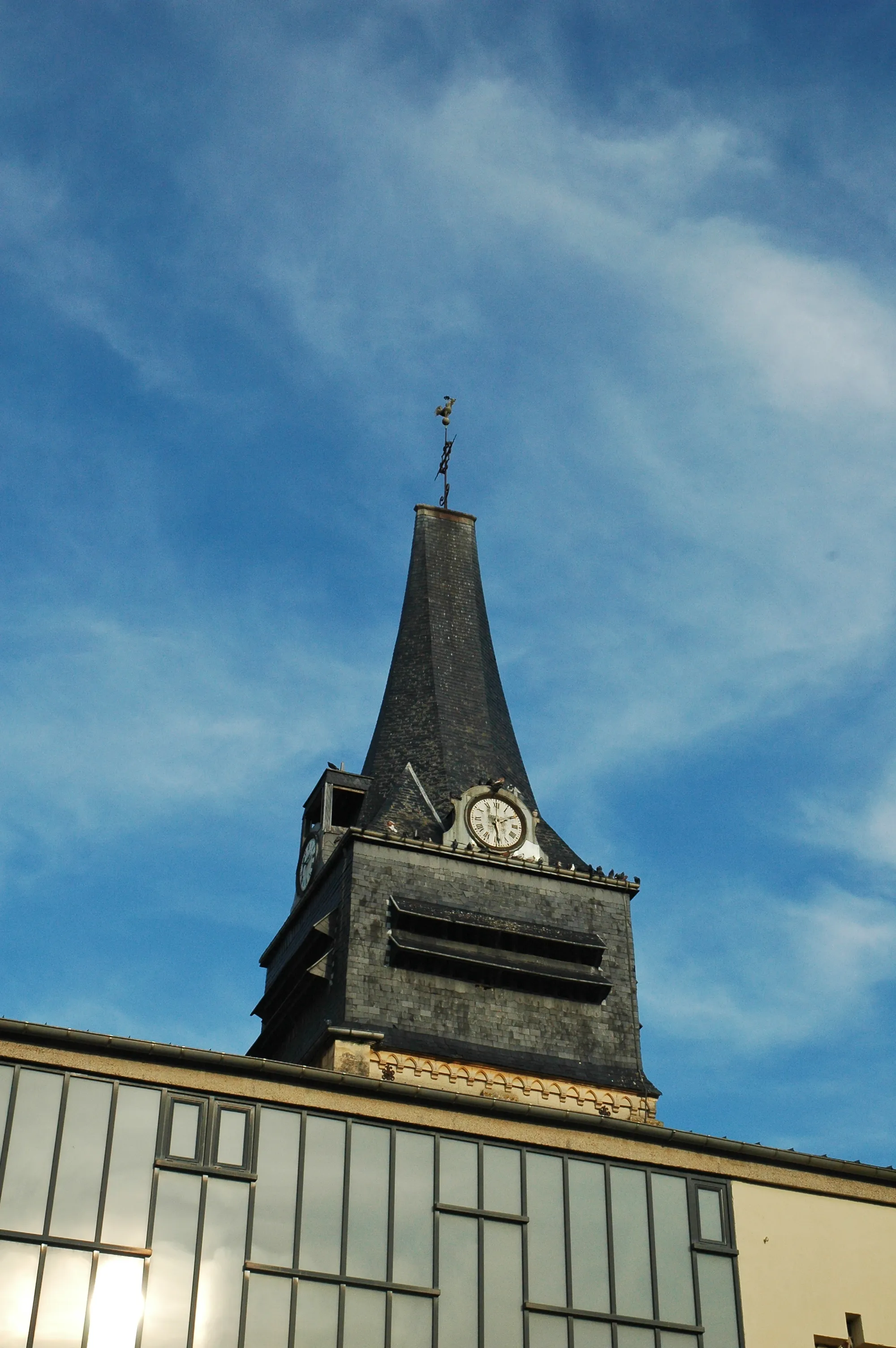 Photo showing: Londinières (Seine-Maritime, France).

Le clocher de l'église.