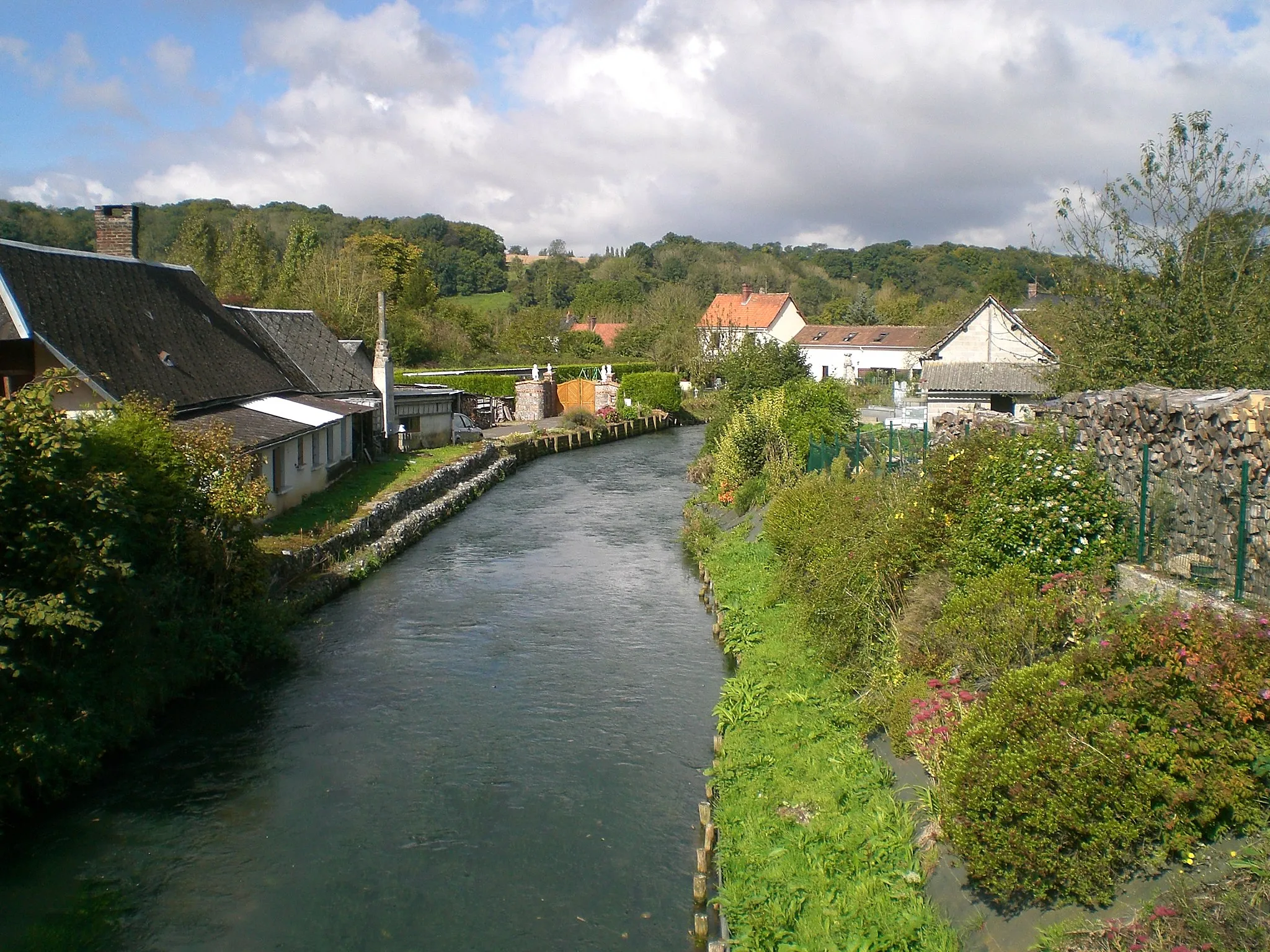 Photo showing: La Scie à Tourville-sur-Arques - vers l'aval - septembre 2014