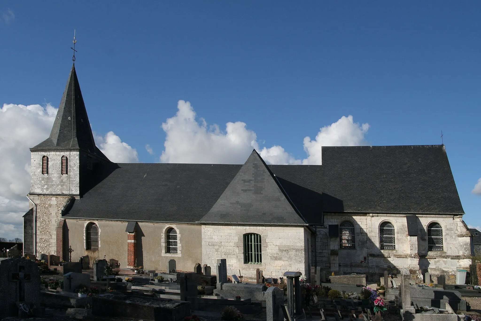 Photo showing: Église Saint-Jean-Baptiste de Saint-Jean-de-Folleville.