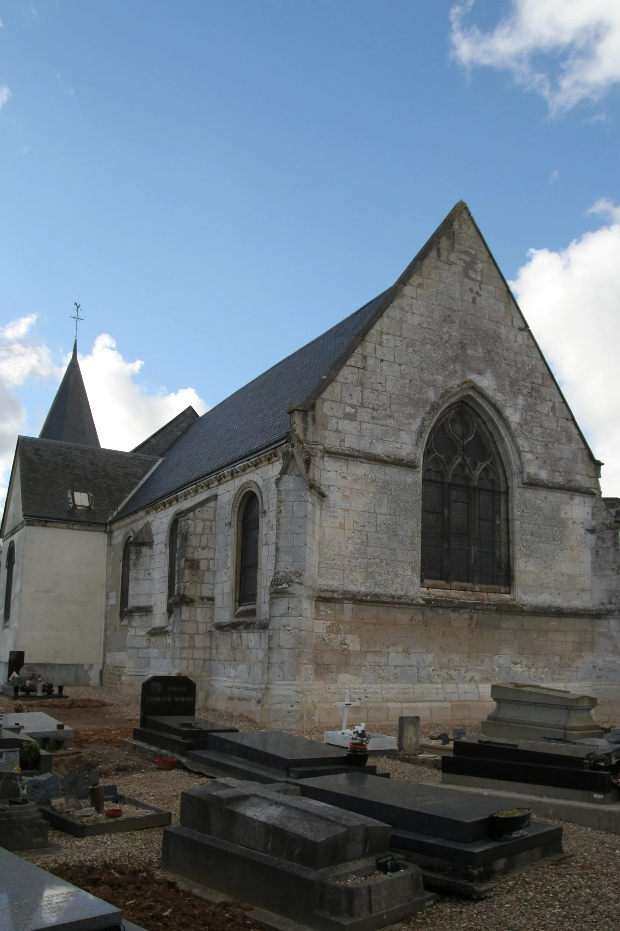 Photo showing: Église Notre-Dame de La Remuée.