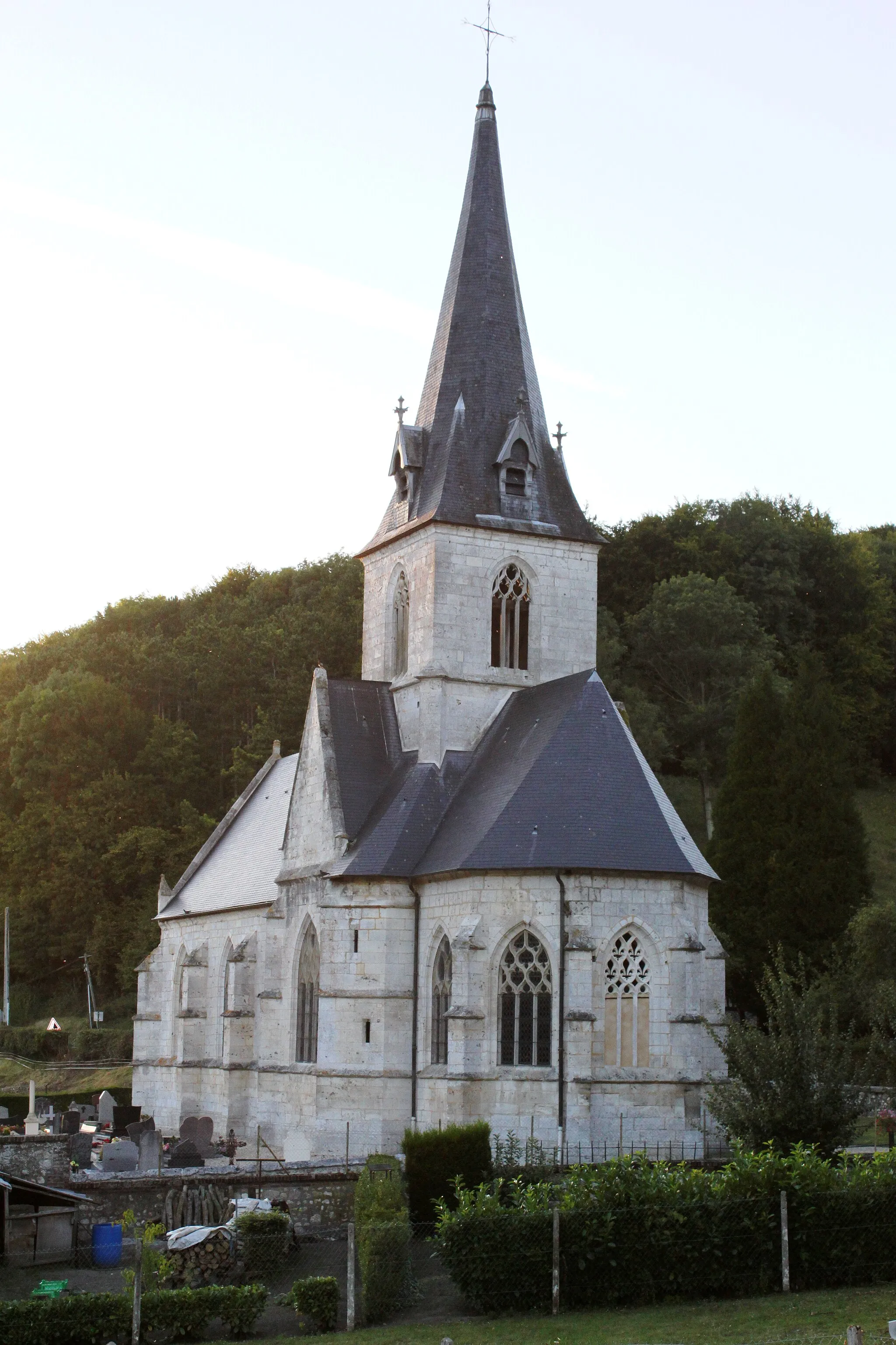 Photo showing: L'église de Sainte-Gertrude, au cœur de la vallée de la Sainte-Gertrude. Charles IX y passa.