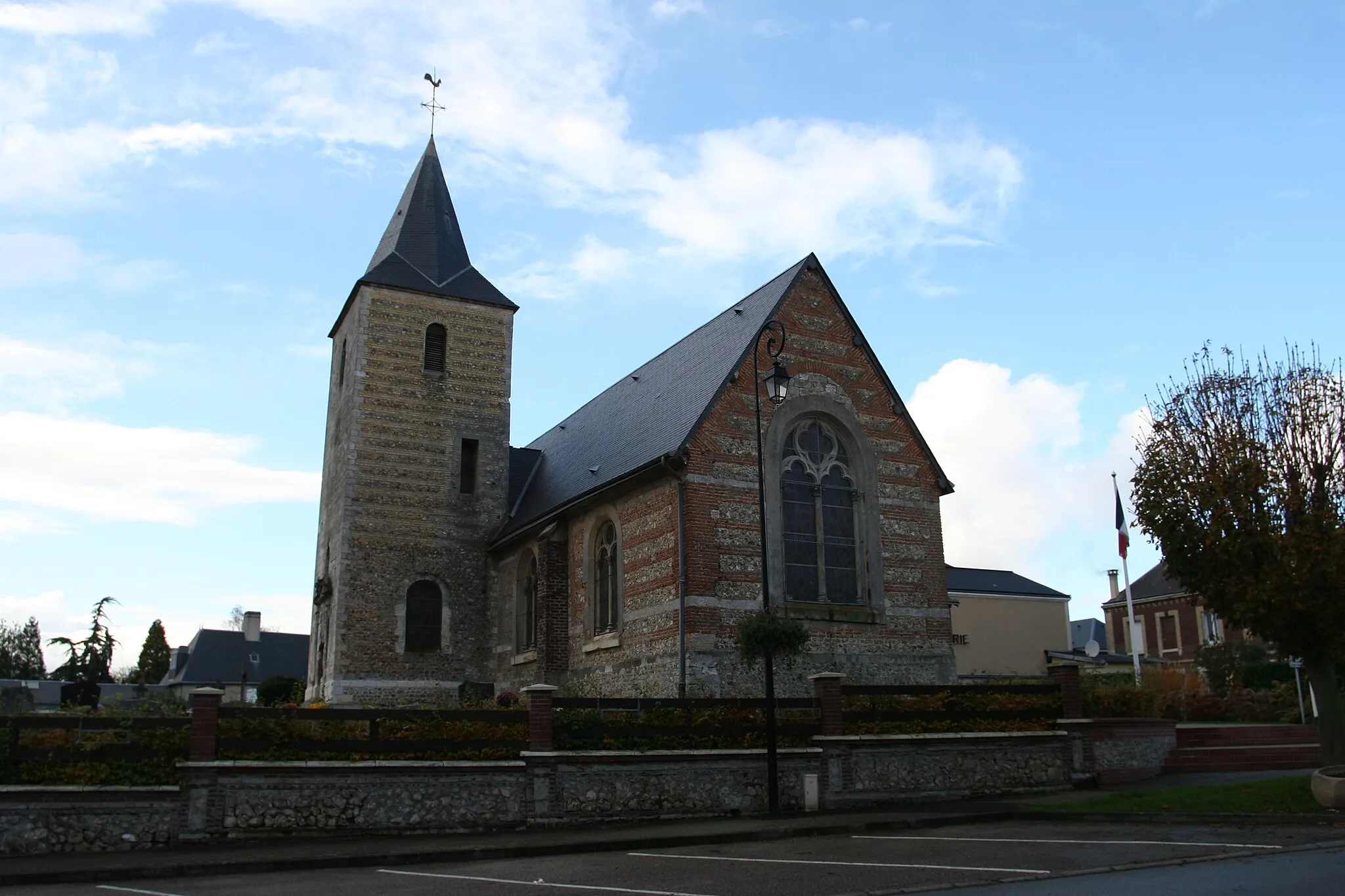 Photo showing: Église de Saint-Martin-du-Manoir.