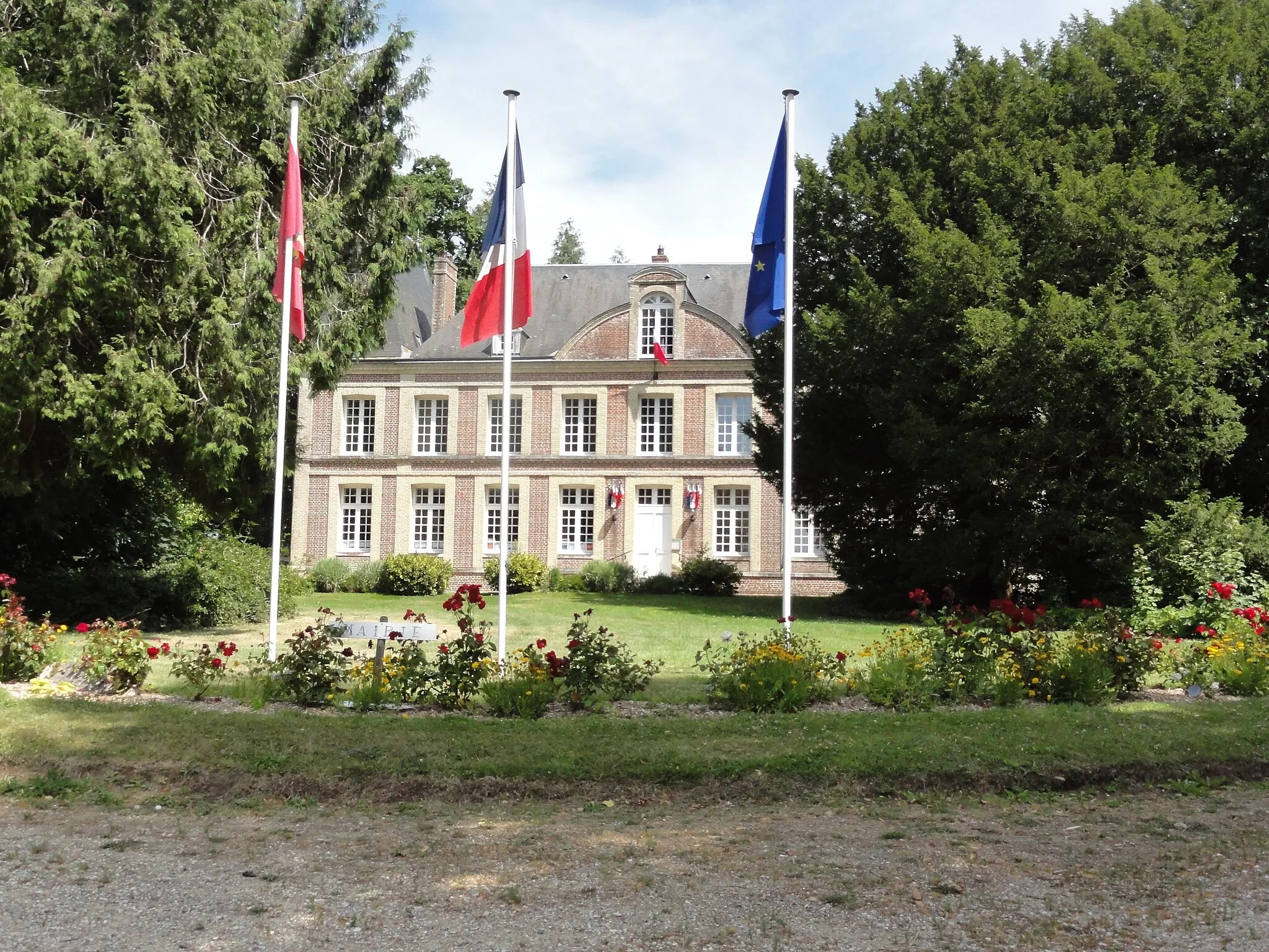 Photo showing: Bosville (Seine-Mar.) mairie et groupe scolaire
