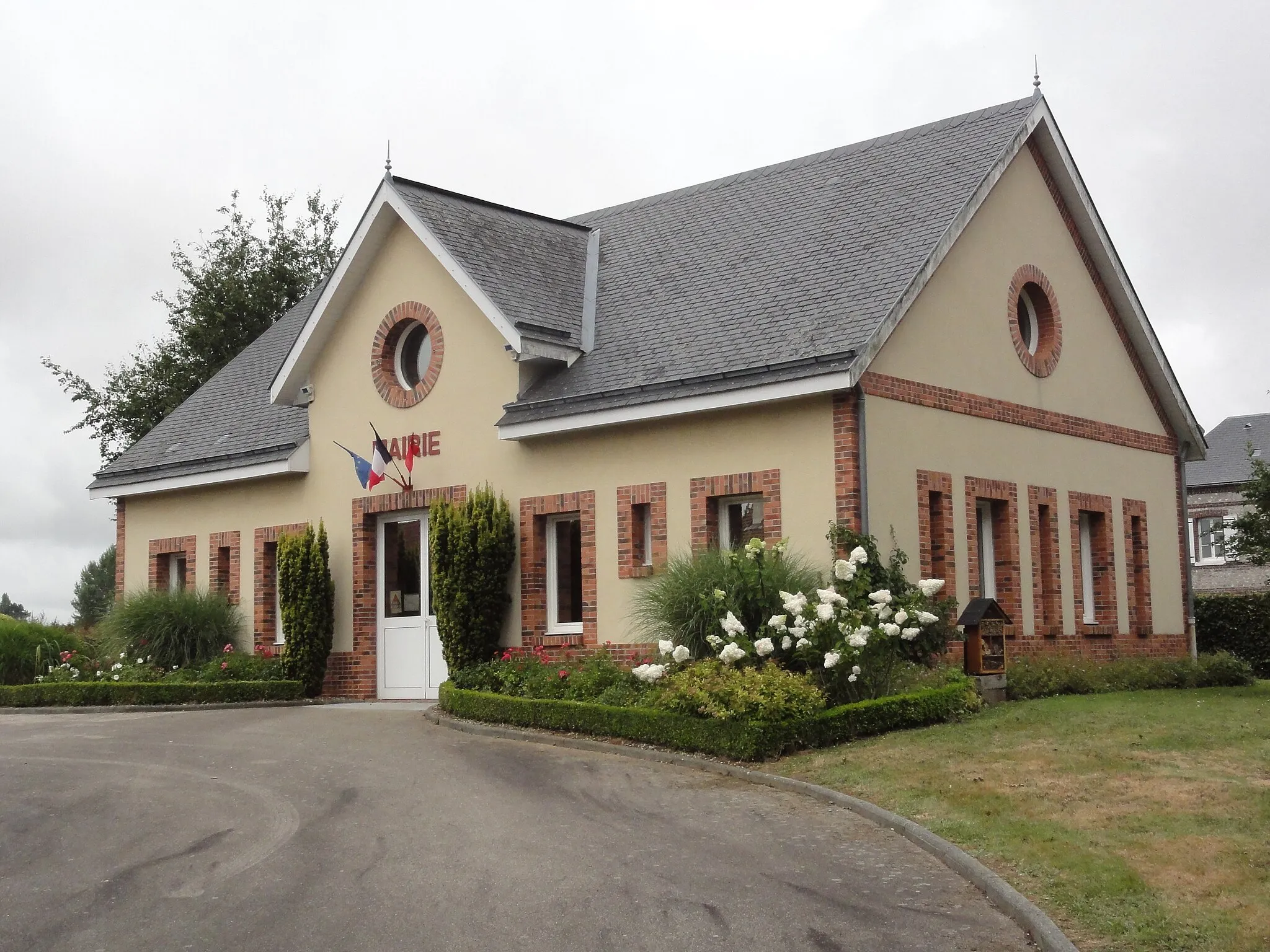 Photo showing: Sausseuzemare-en-Caux (Seine-Mar.) mairie