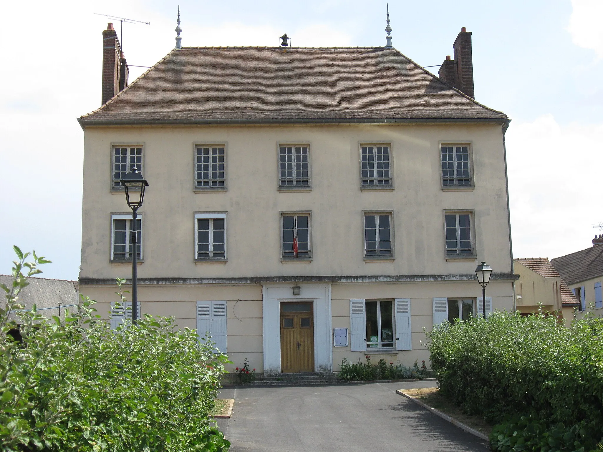 Photo showing: Mairie de Saint-Illiers-la-Ville. (Yvelines, région Île-de-France).