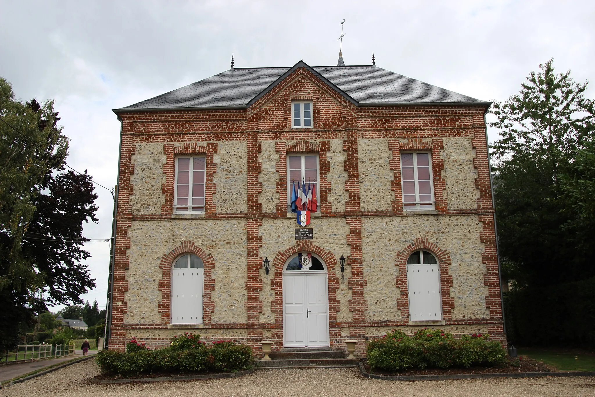 Photo showing: mairie Le Faulq