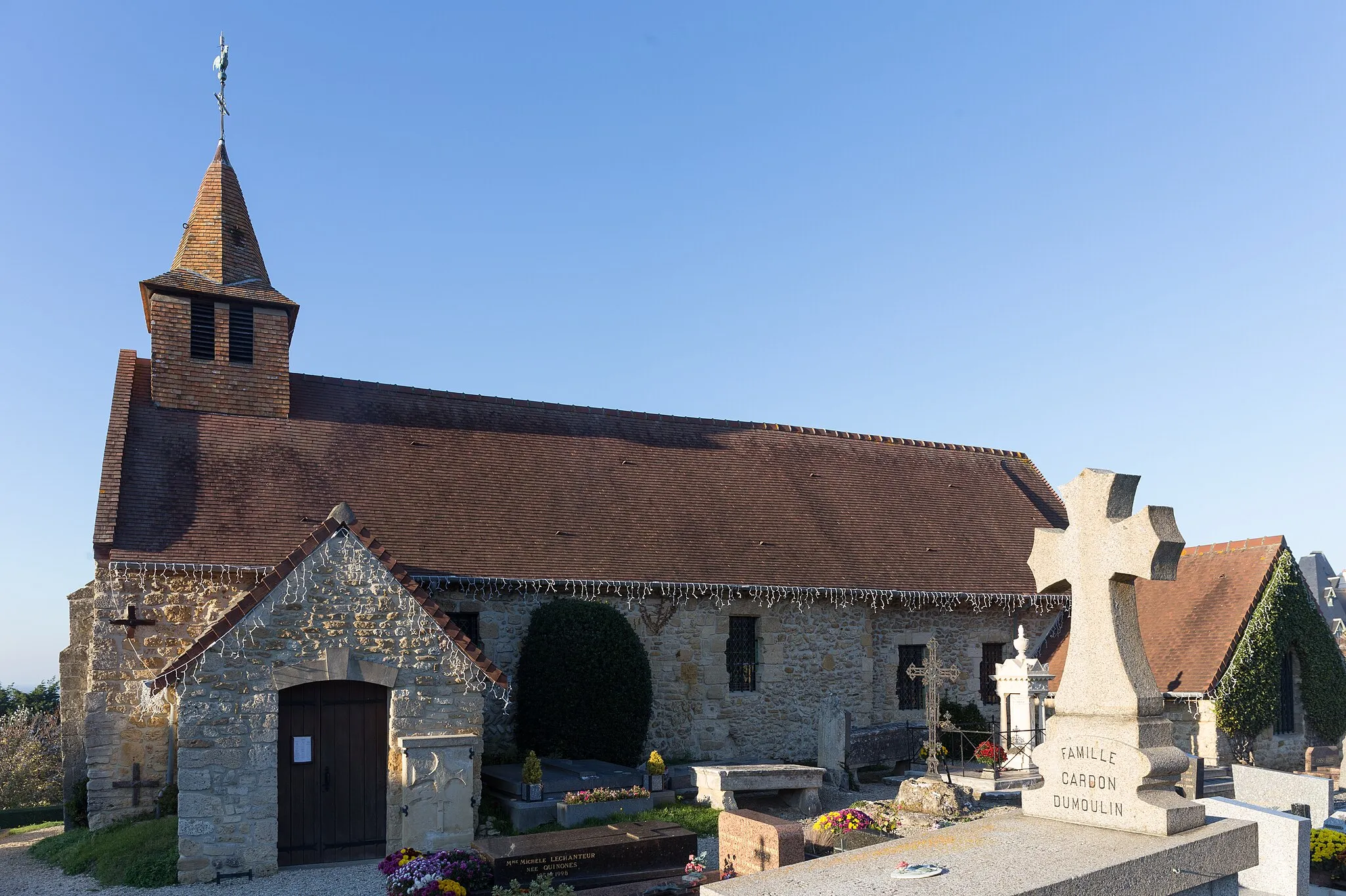 Photo showing: Église Saint-Christophe de Benerville-sur-Mer