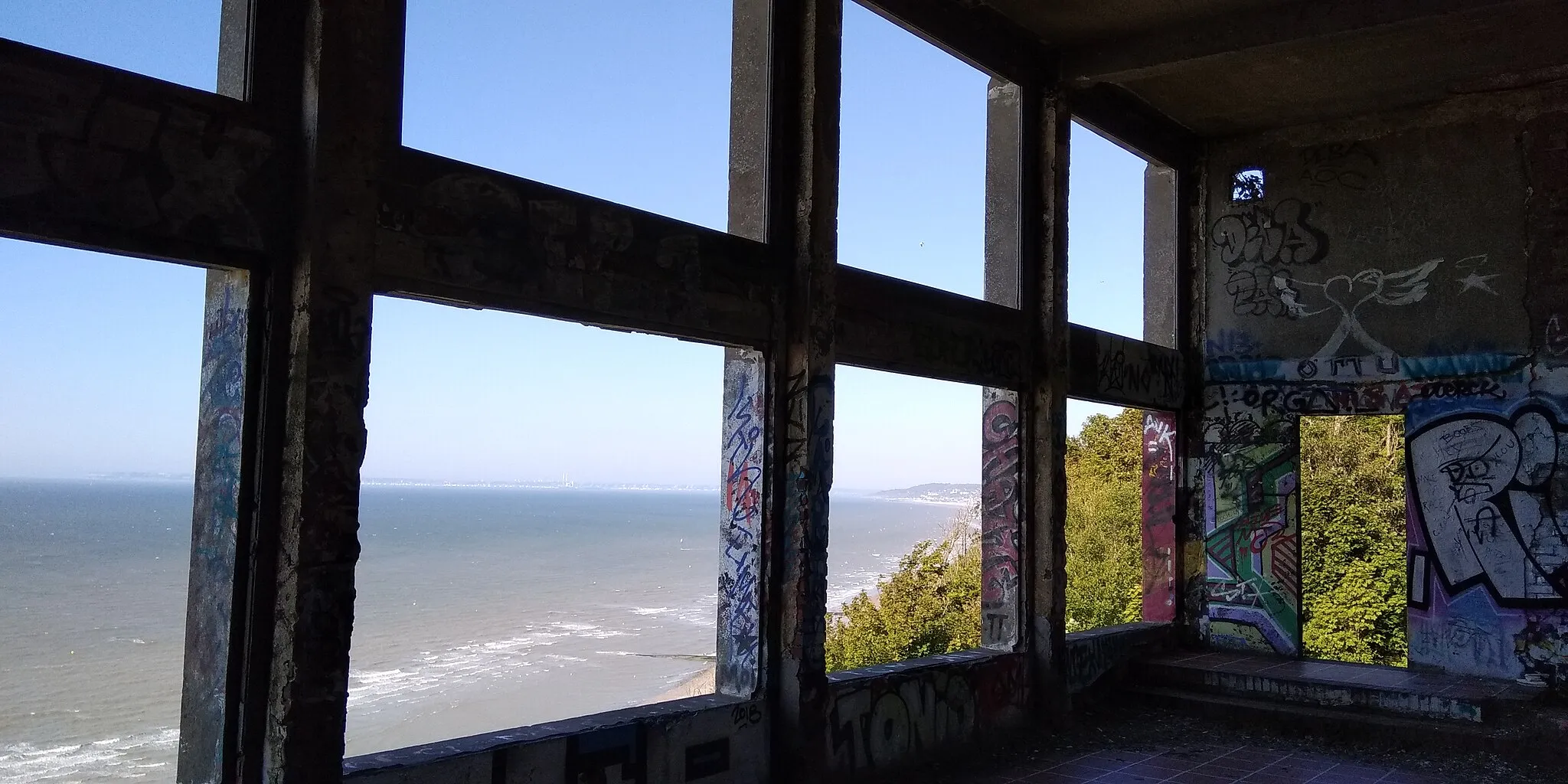 Photo showing: Ruines de l'ancienne discothèque de Villers sur Mer à Auberville