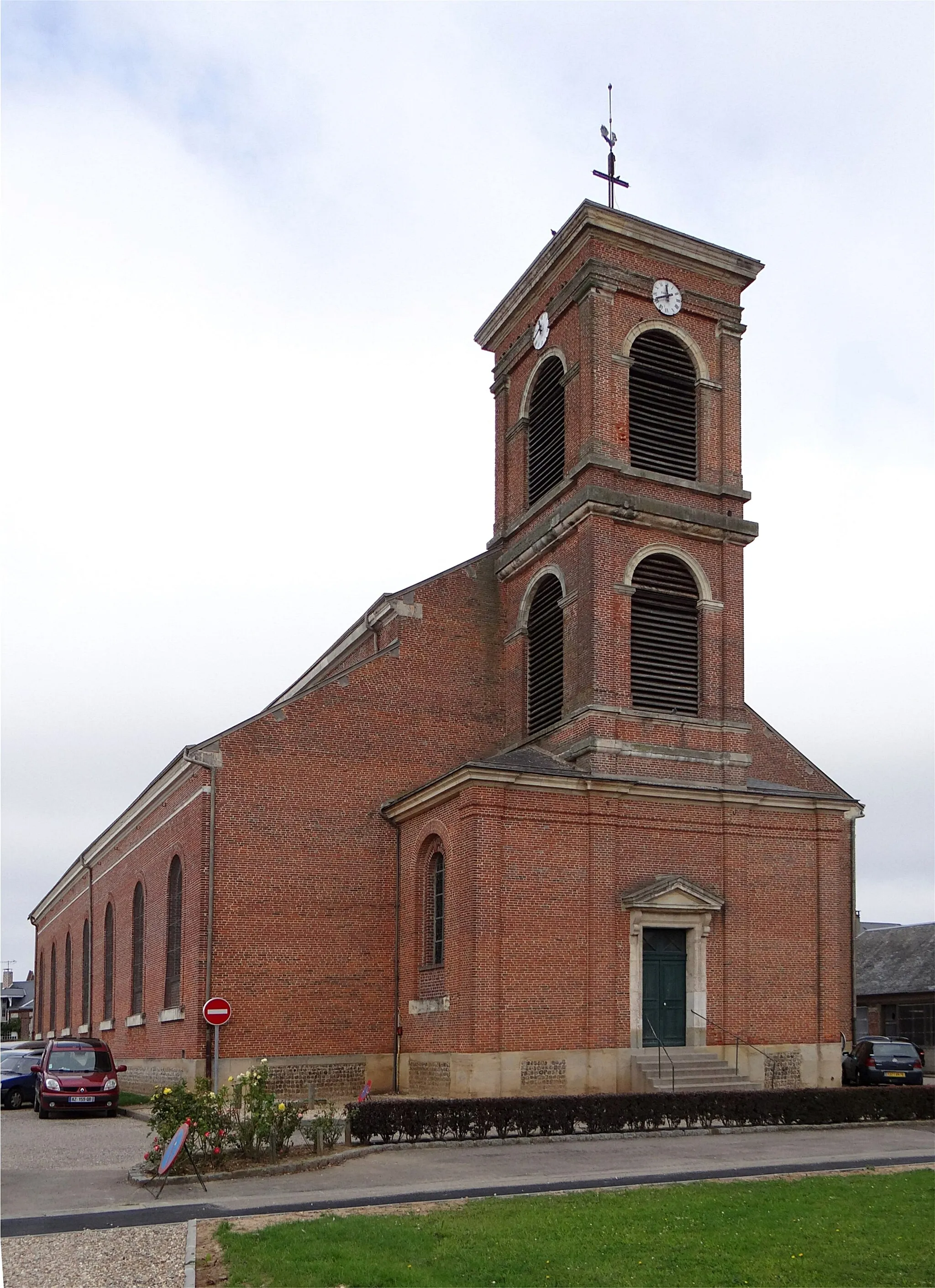 Photo showing: St. Peter's Church, Gonneville-la-Mallet, Seine-Maritime, France.