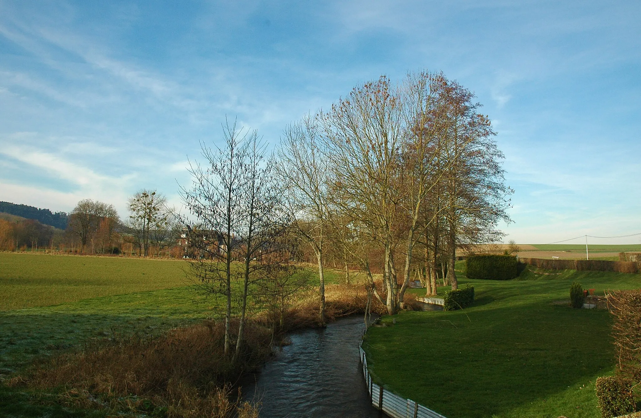 Photo showing: Grandcourt (Seine-Maritime, France).

L'Yères, à proximité de la zone habitée de Grandcourt.